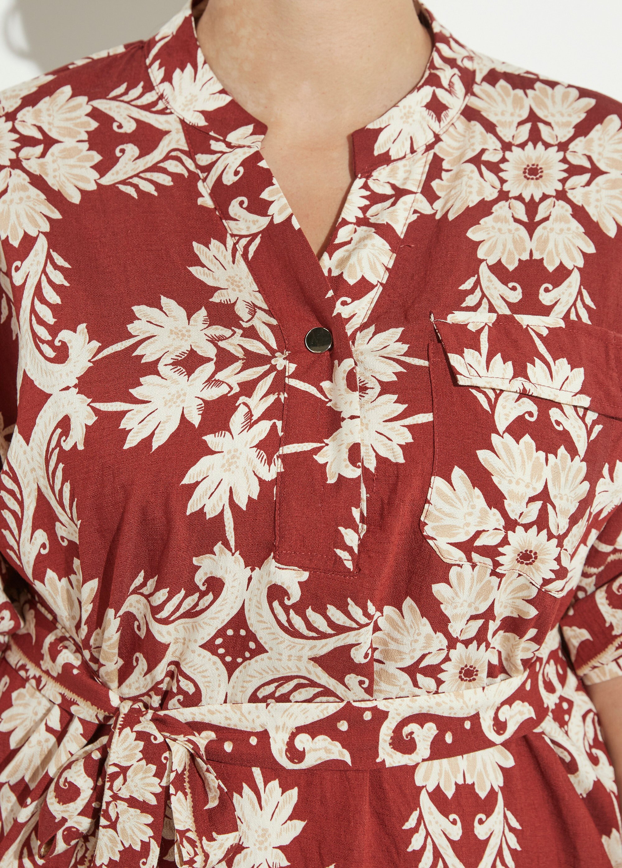 Robe longue à ceinturer imprimé fleuri