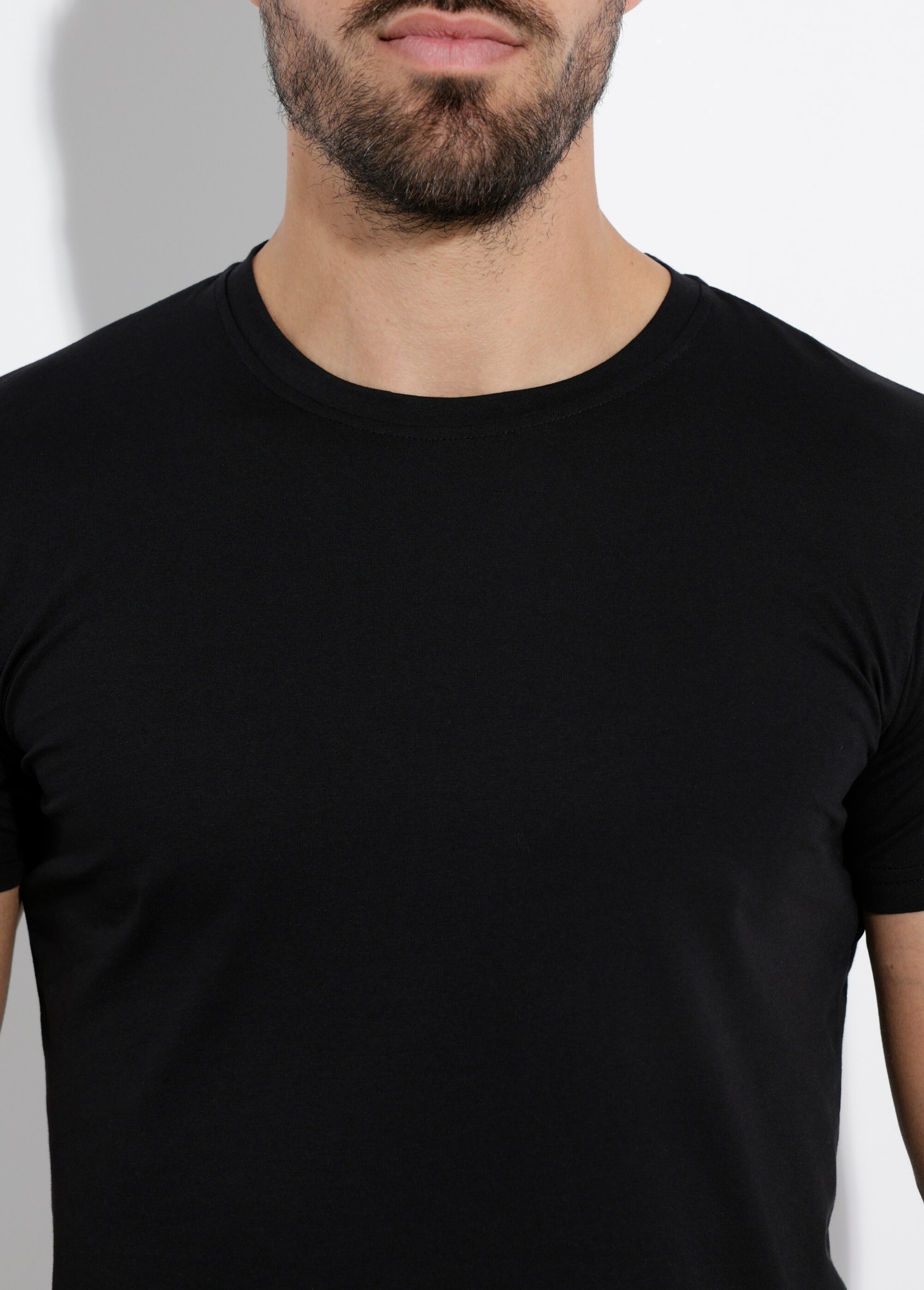 T-shirt col rond coupe ajustée Homme Noir MENW2190 DE1
