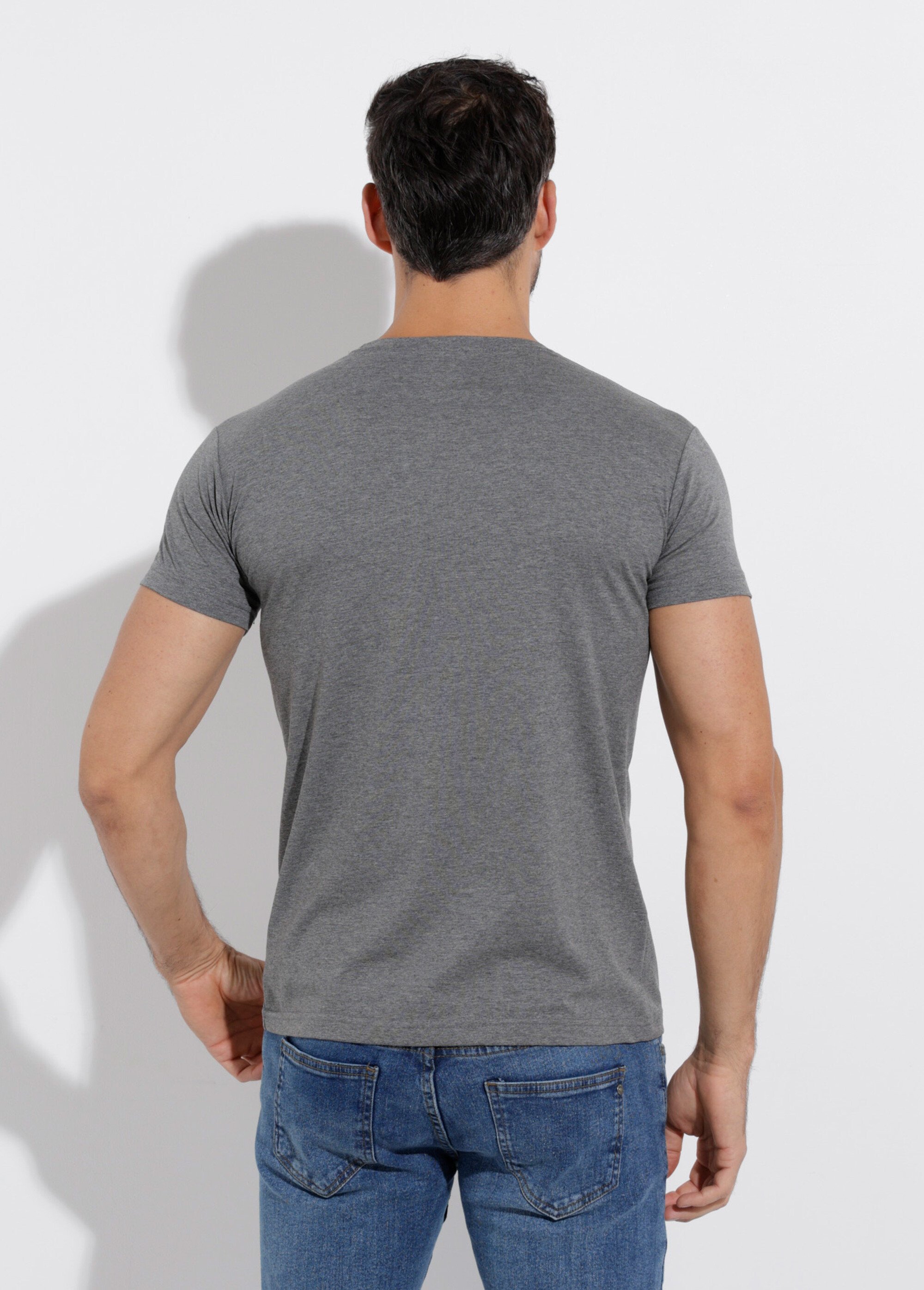 T-shirt col rond coupe ajustée
