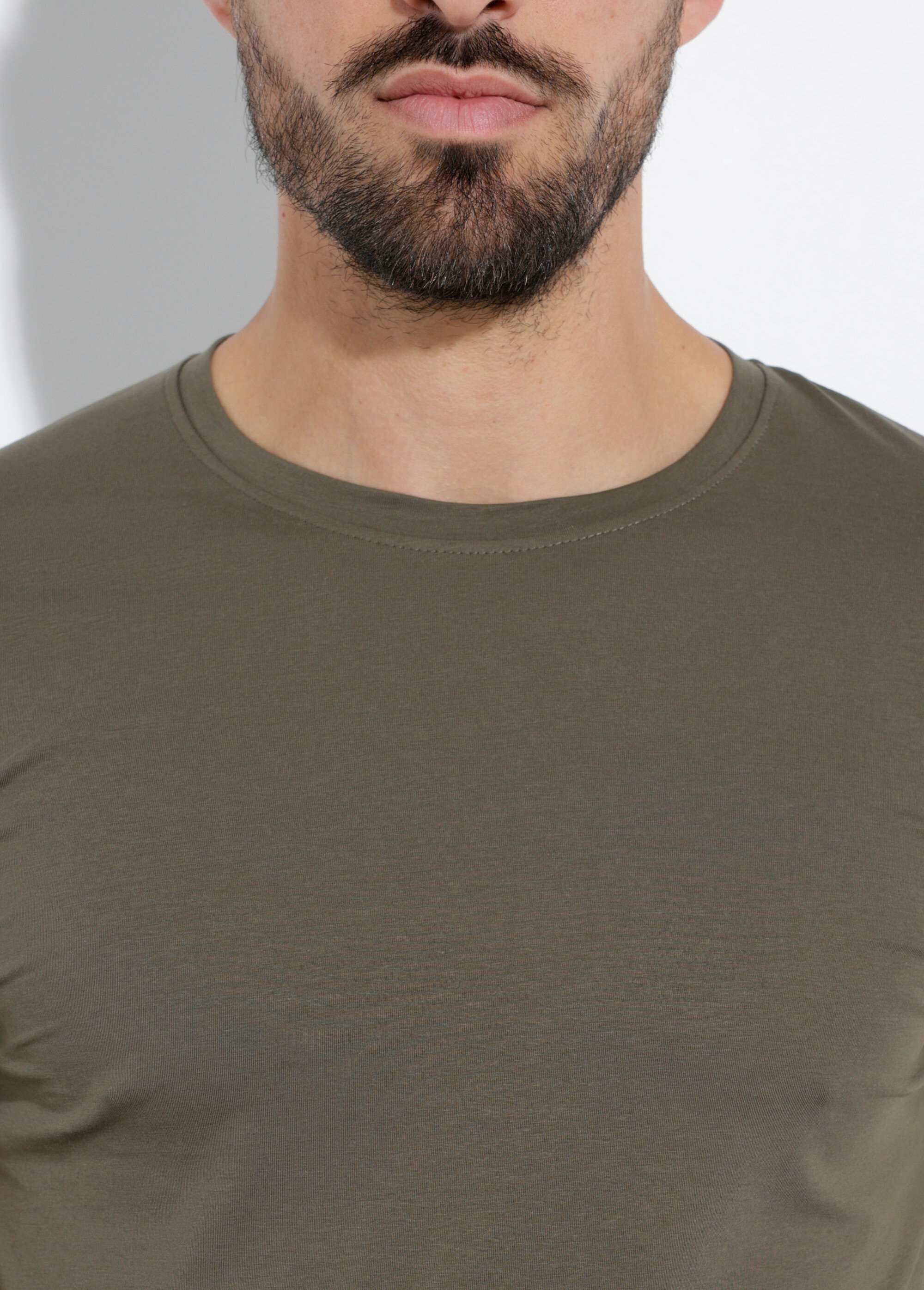 T-shirt col rond coupe ajustée Homme Vert MENW2190 DE1
