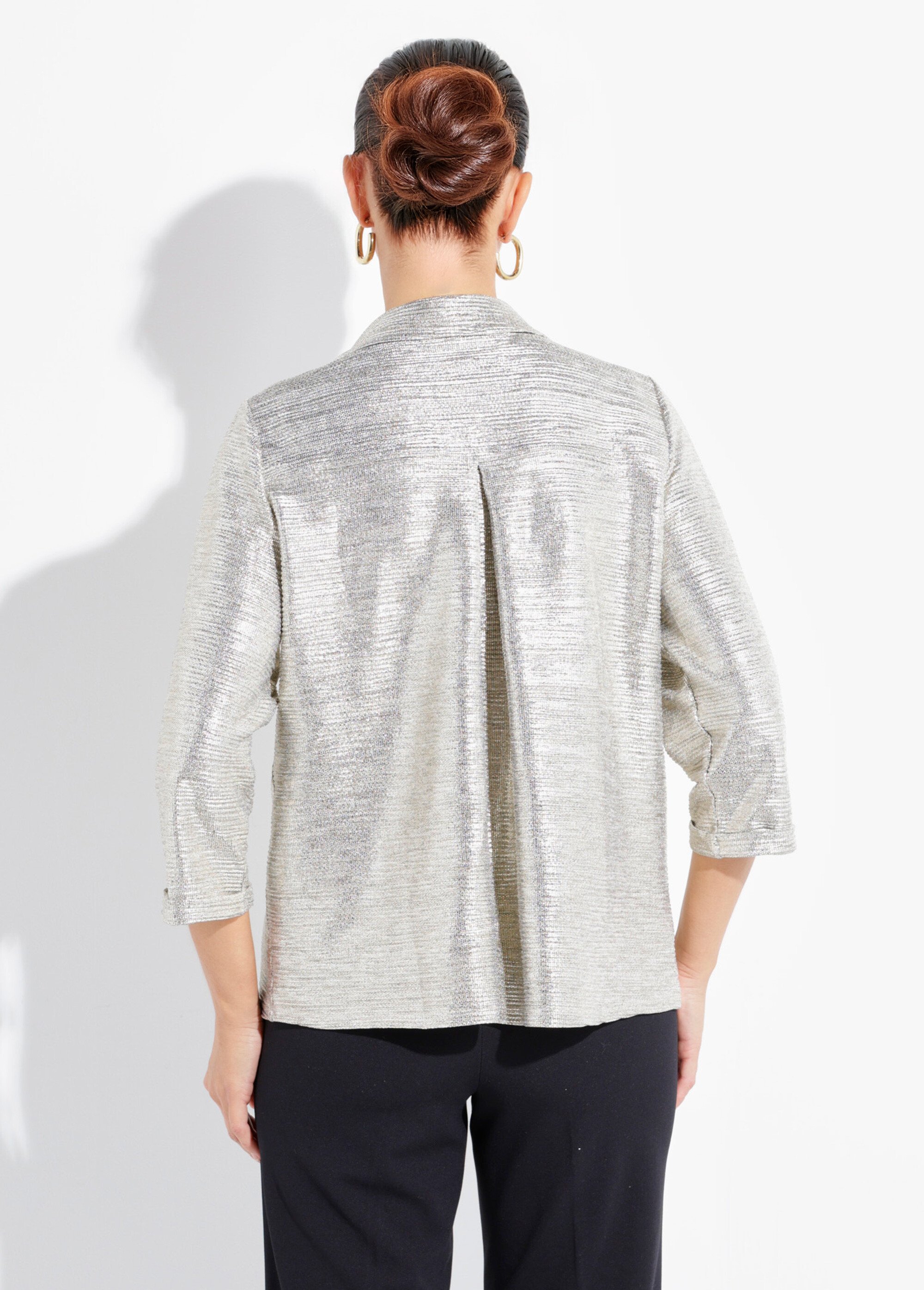 Tunique brillante avec encolure col V