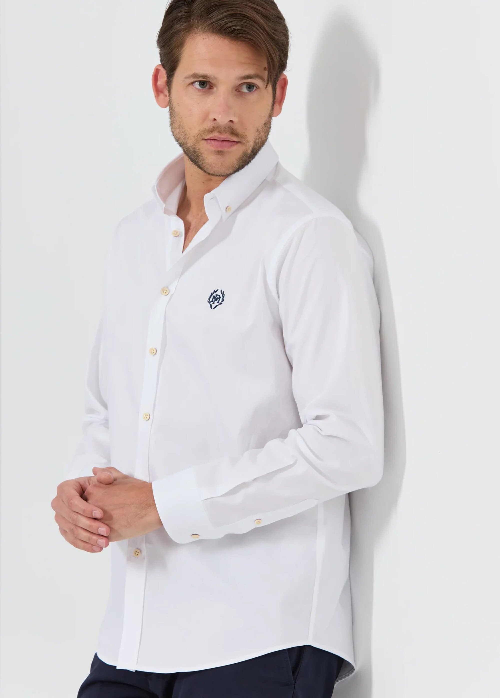 Chemise chic avec col américain
