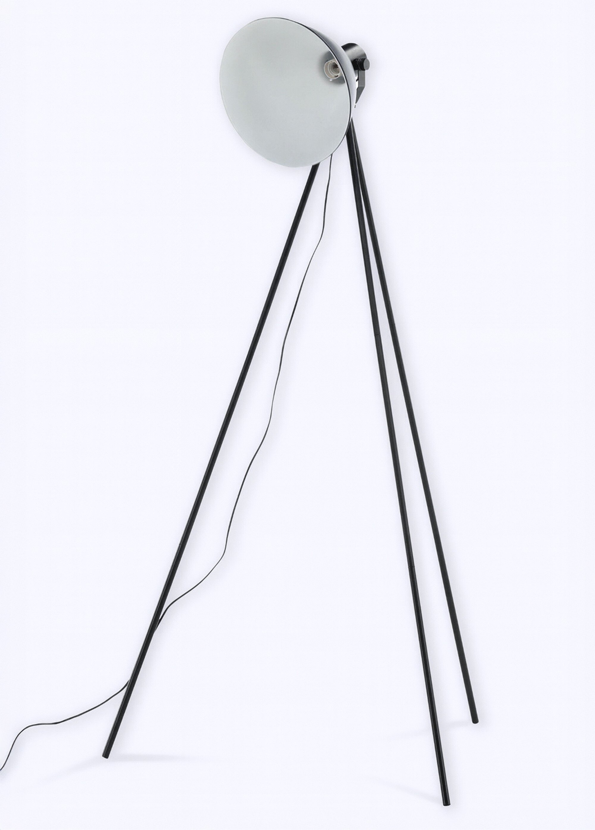 Lampadaire en acier, piètement trépied
