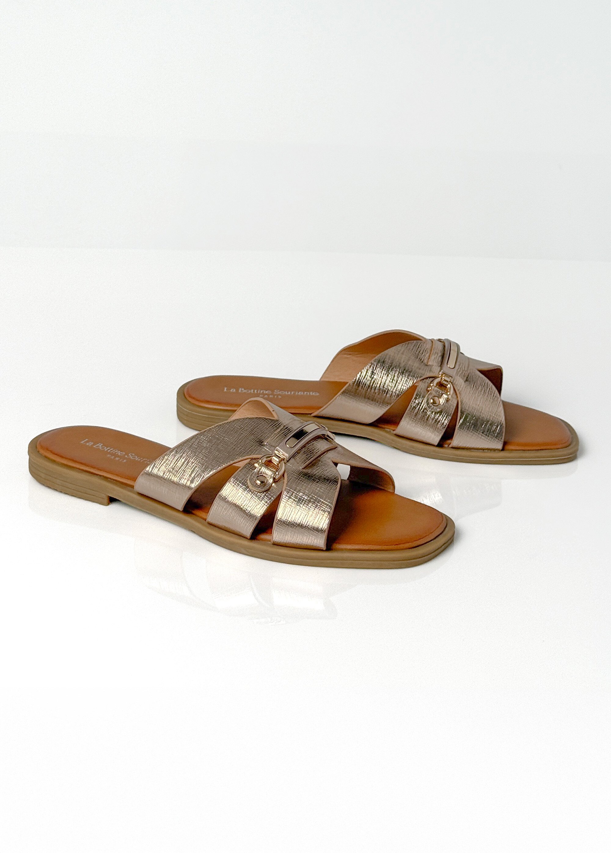 Sandales chic simili cuir, détails métal