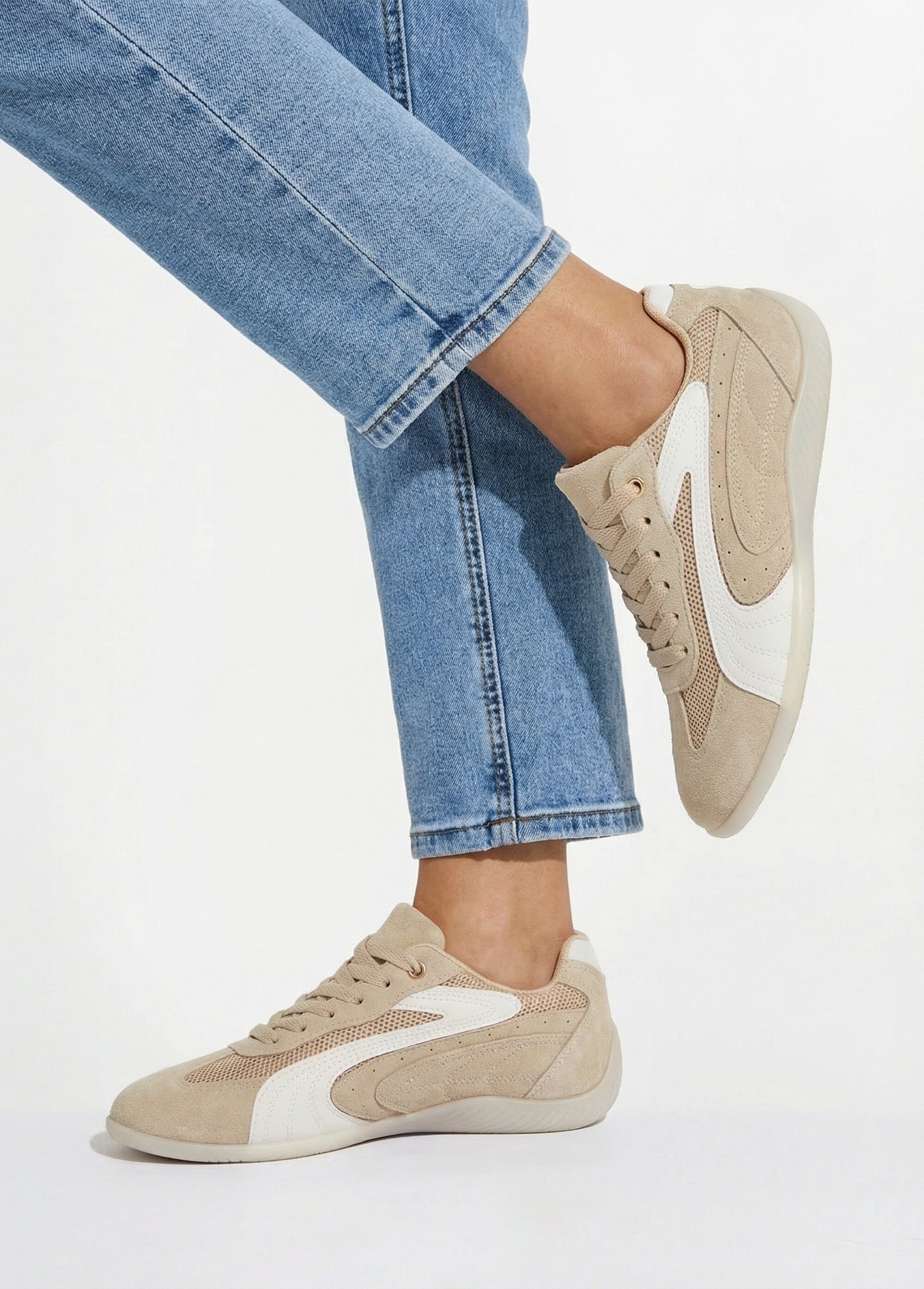 Baskets bicolores + bimatières à lacets Femme Marron ERY98-73 SI1