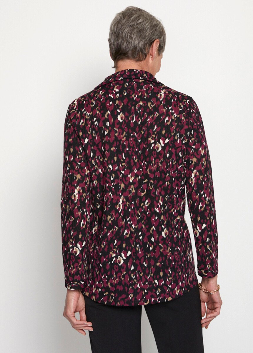 Veste légère col chemisier en maille