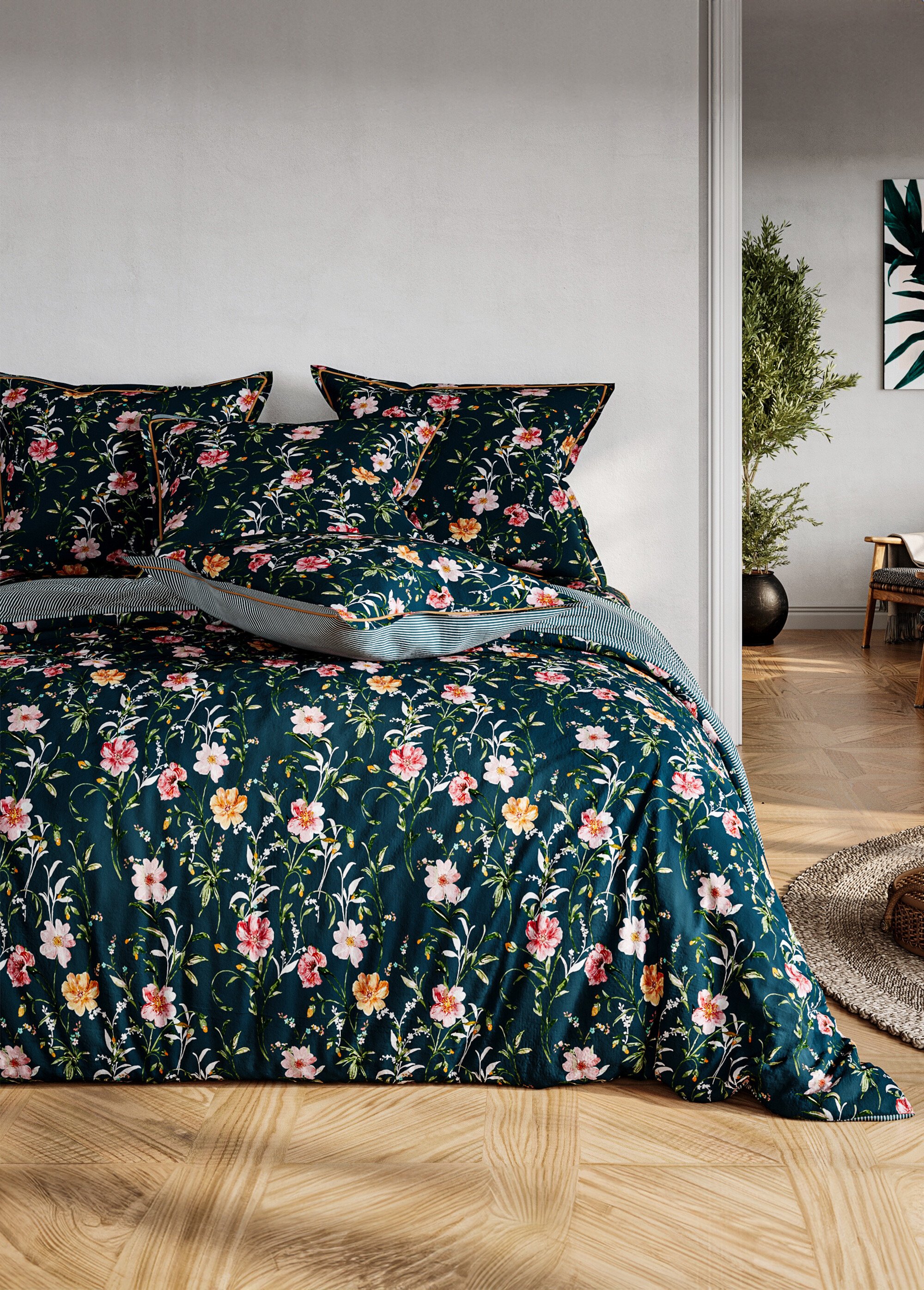Parure de lit 4 pièces avec drap plat, floral