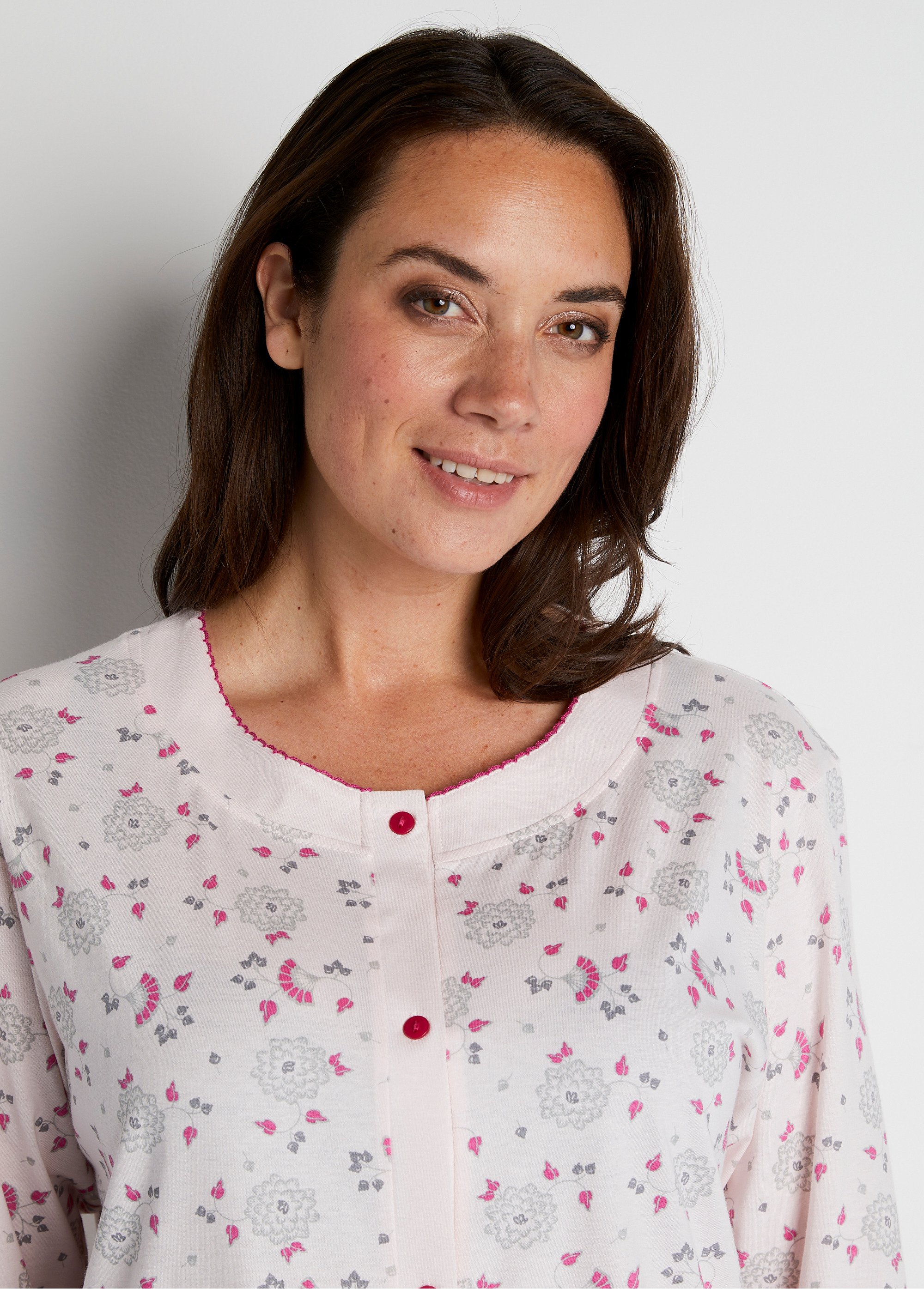 Chemise de nuit courte boutonnée