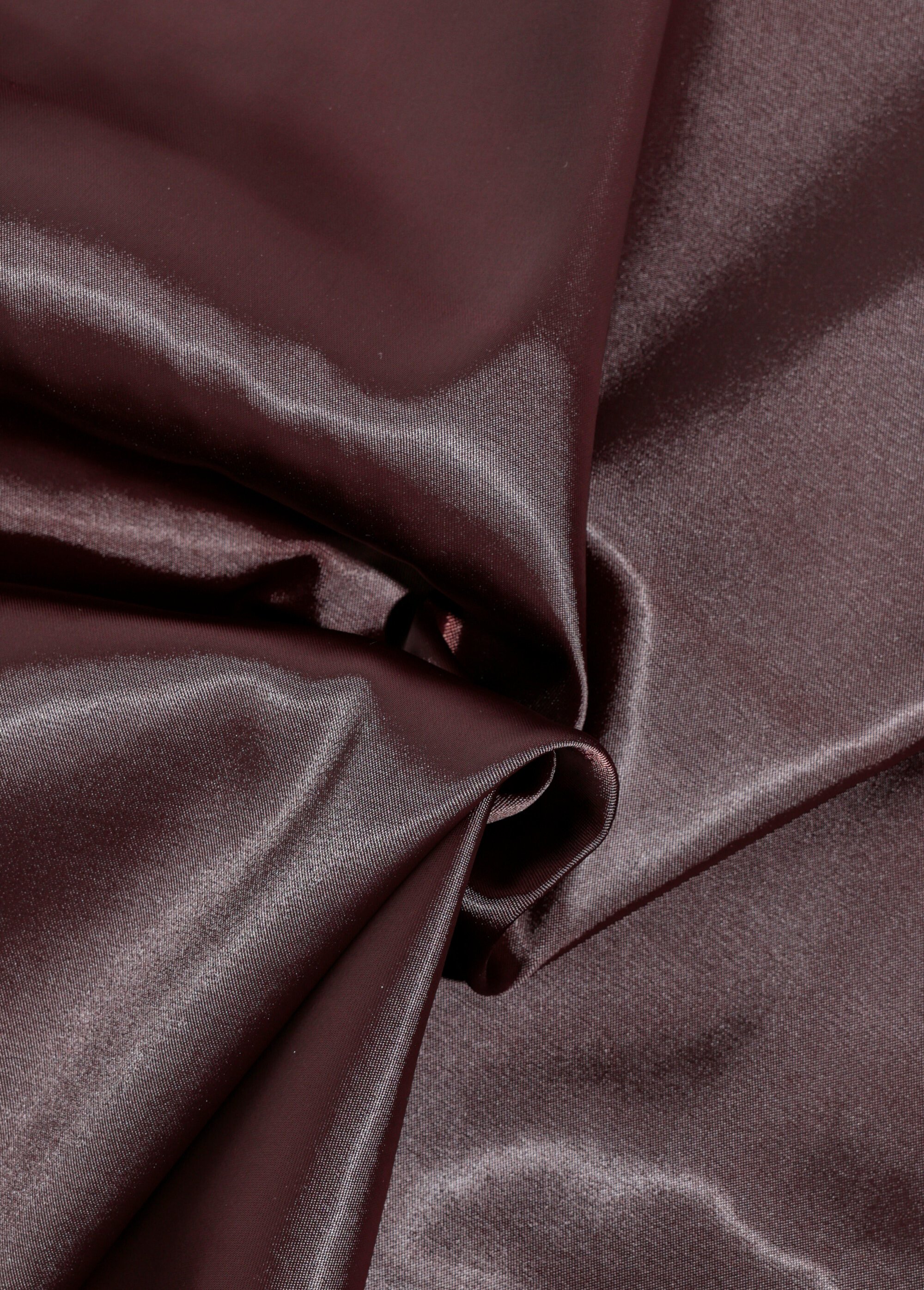 Coupon tissu habillement satin brillant