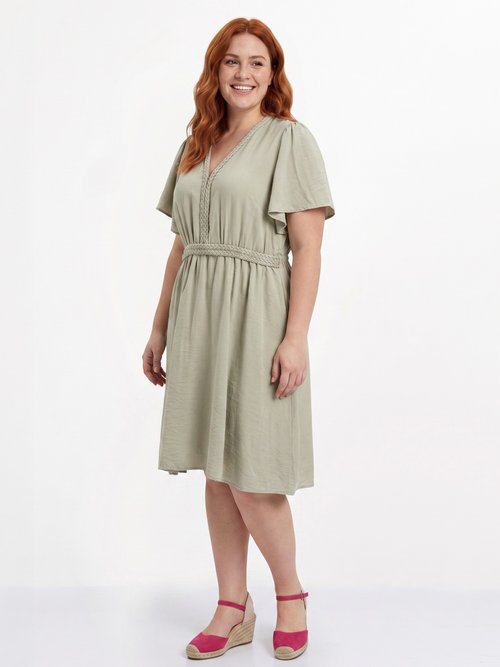 Robe courte col V, avec ganse tressée Femme Grande Taille Vert MA-M1279-2196 FA1