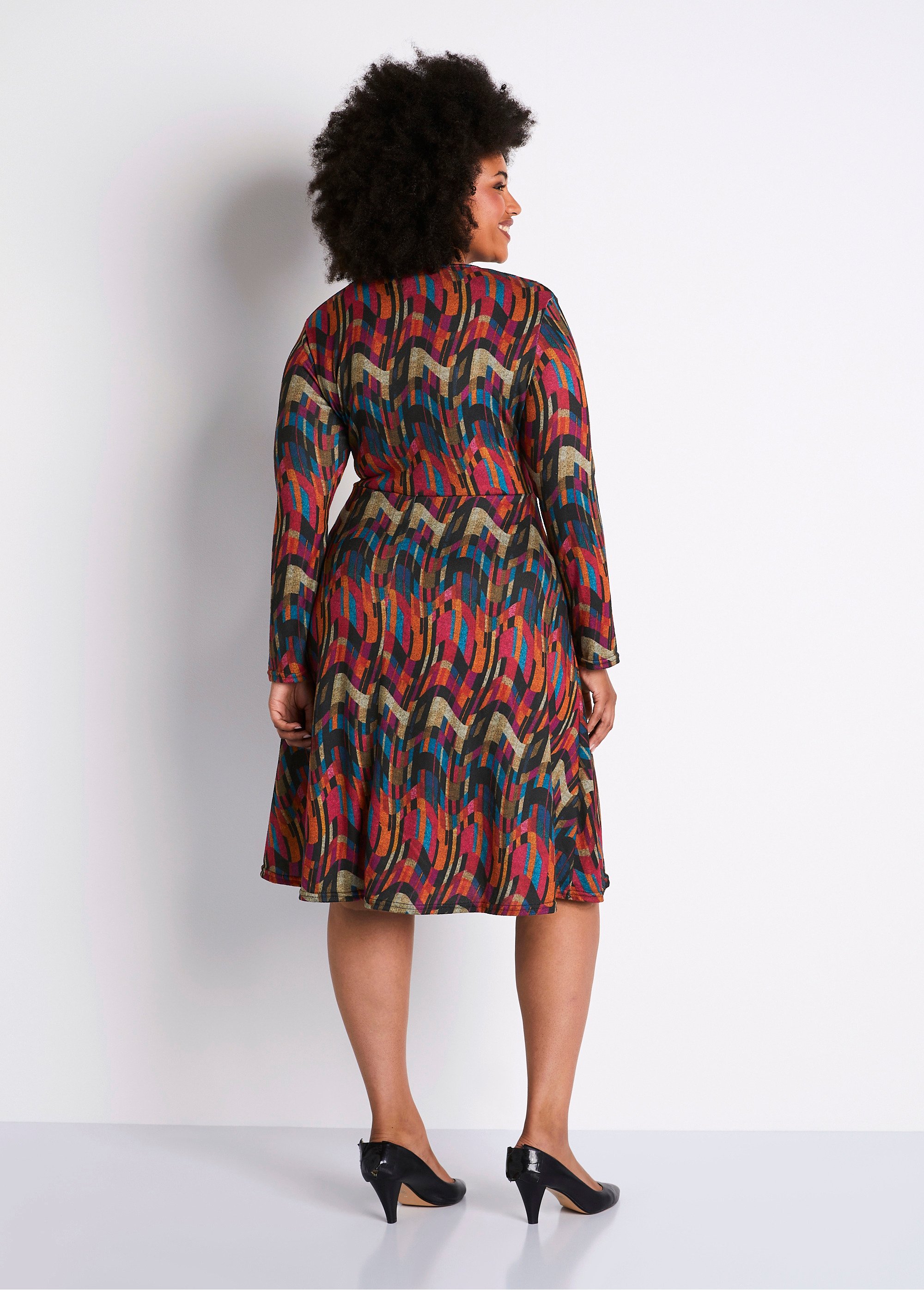 Robe mi-longue imprimée effet cache-coeur