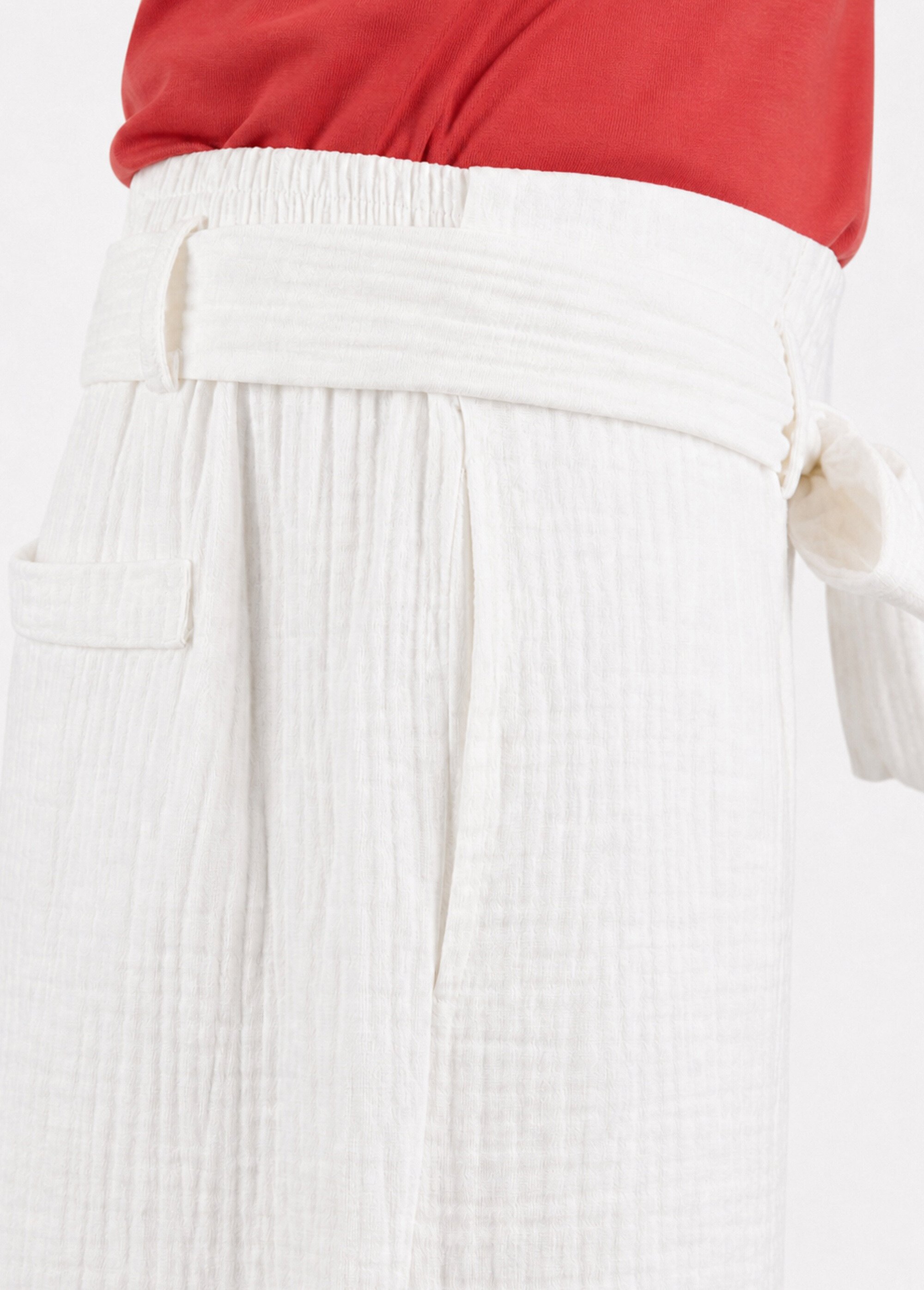 Short taille ceinturée en gaze de coton Femme Grande Taille Blanc MA-615-83 DE1