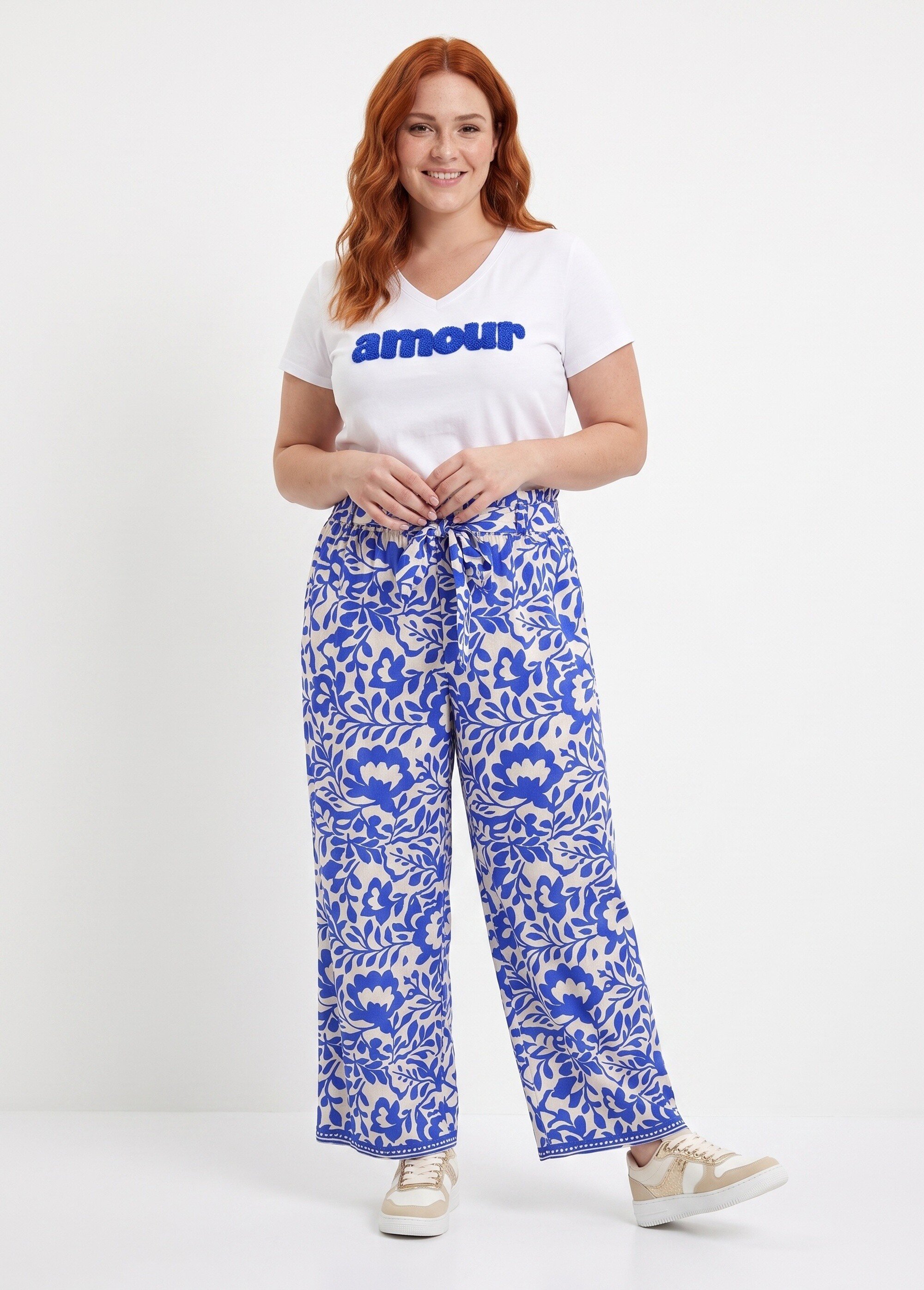 T-shirt encolure V avec broderie Amour Femme Grande Taille Blanc MA-T005 SI1