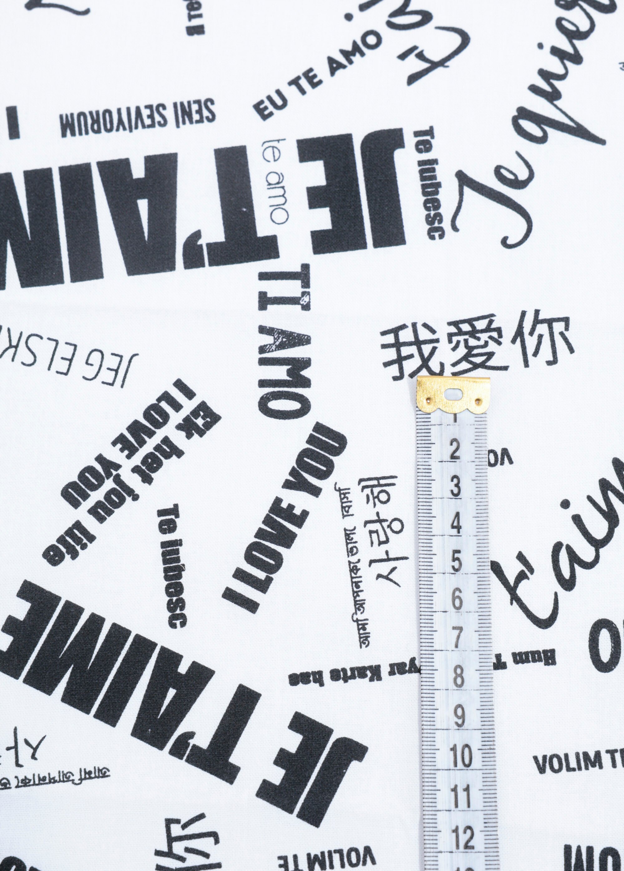 Coupon tissu déco inscriptions Love NOIR COT131847 DE1