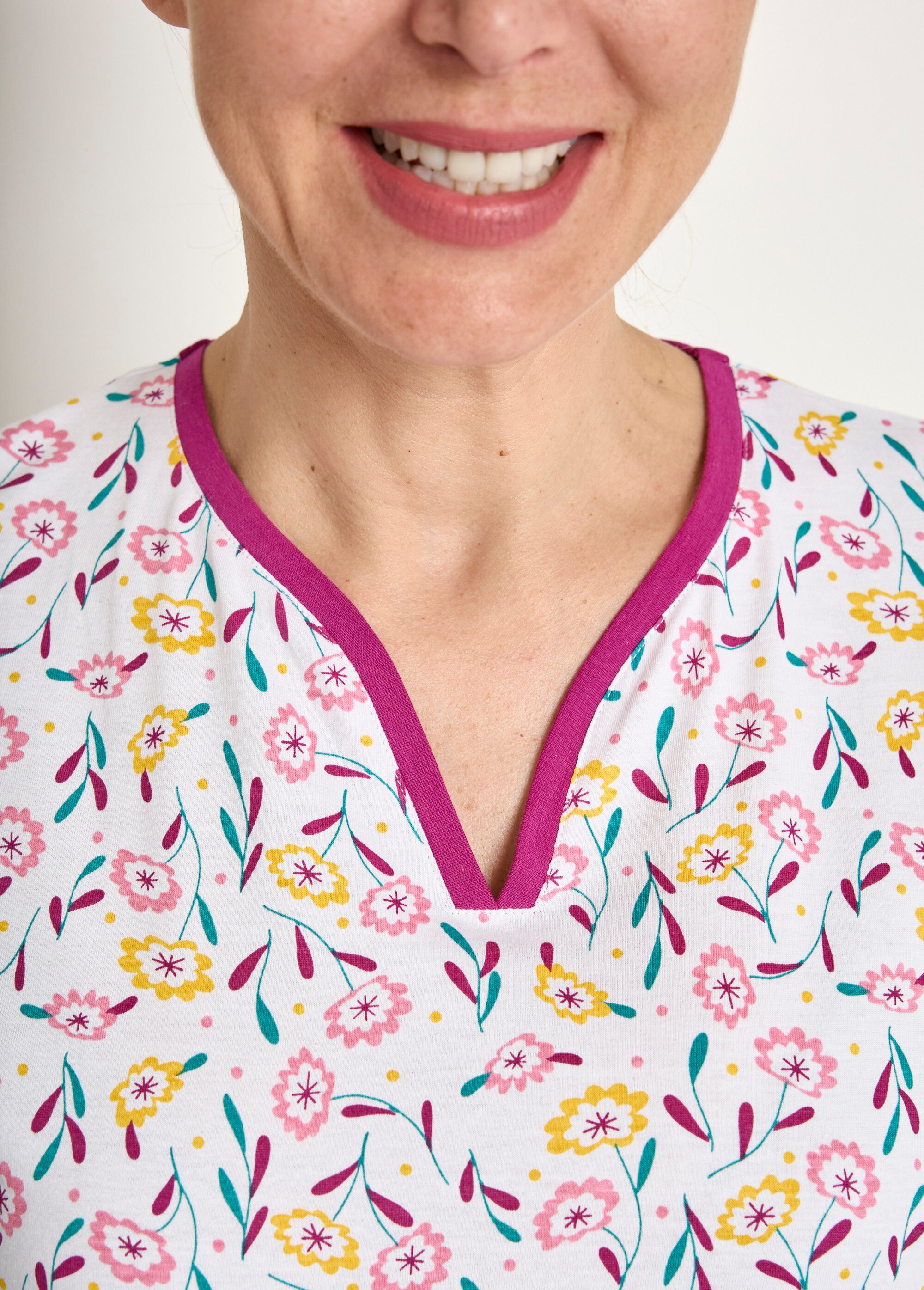 Pyjama col V imprimé manches longues coton