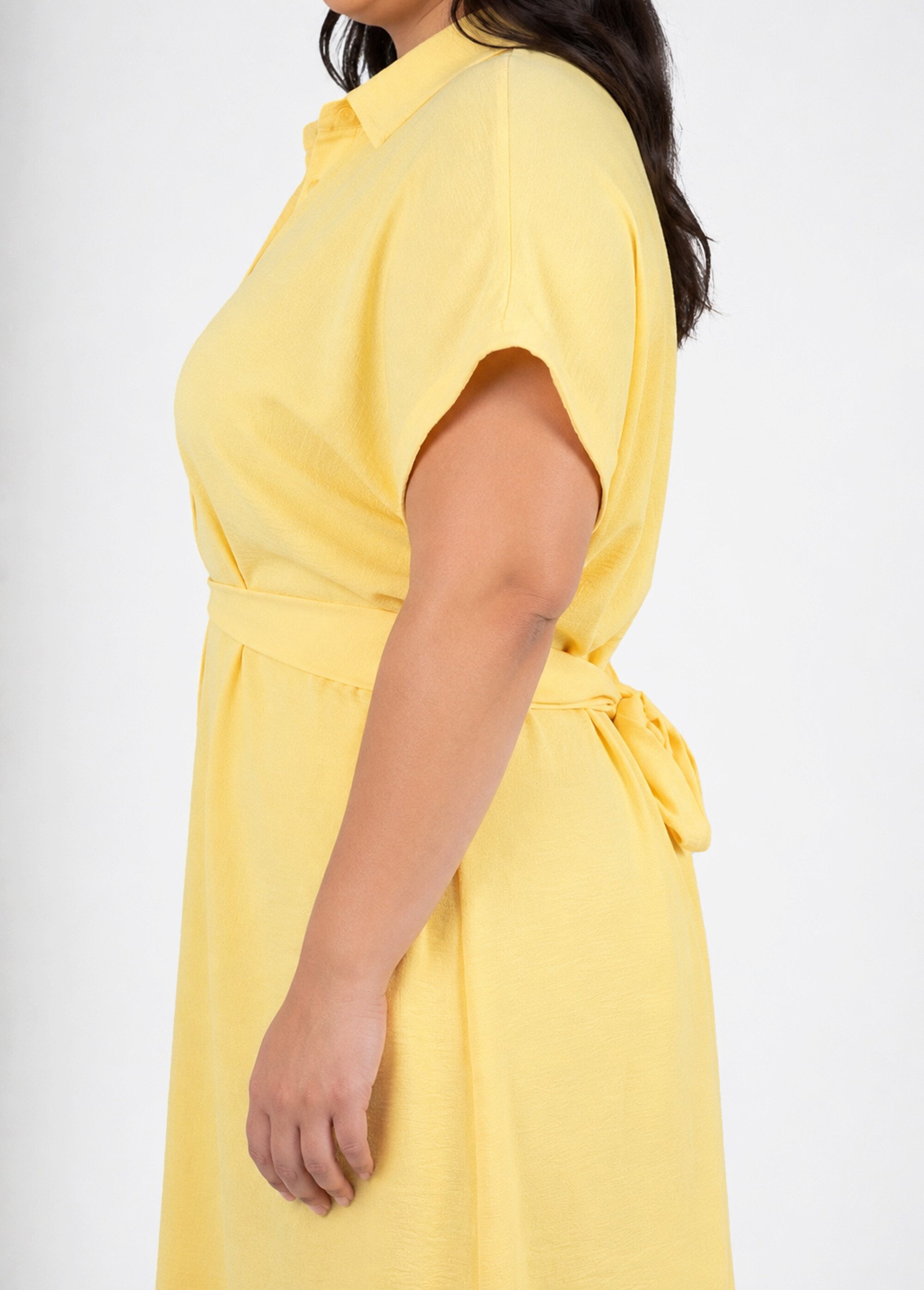 Robe chemisier avec ceinture fantaisie