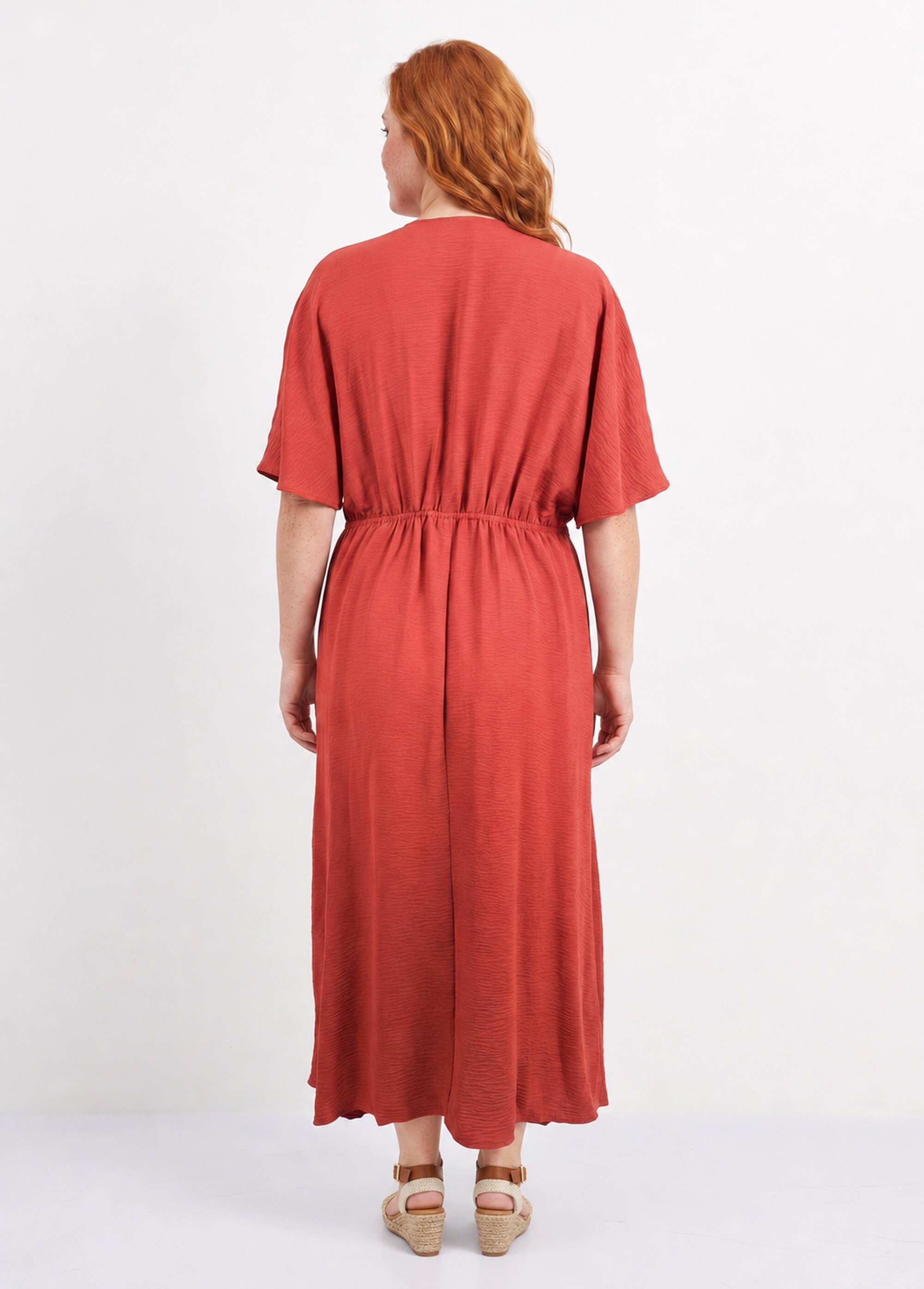 Robe longue col V plissé, taille haute