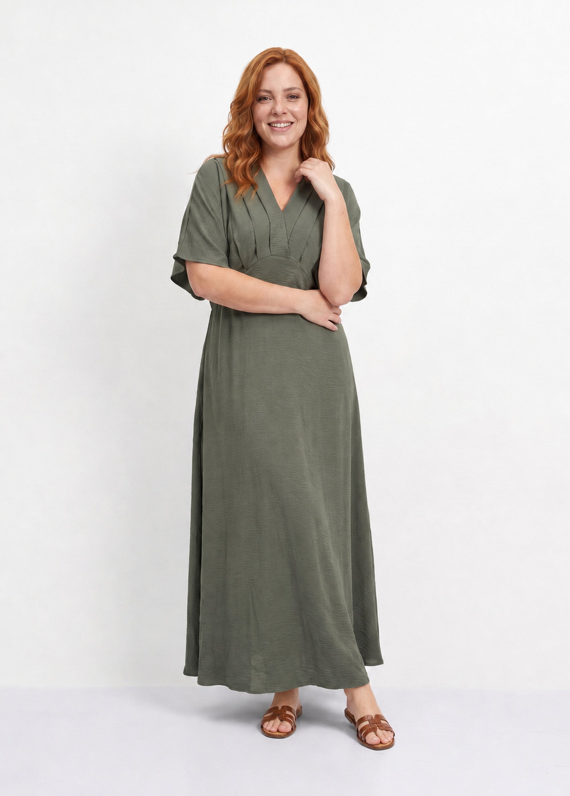 Robe longue col V plissé, taille haute