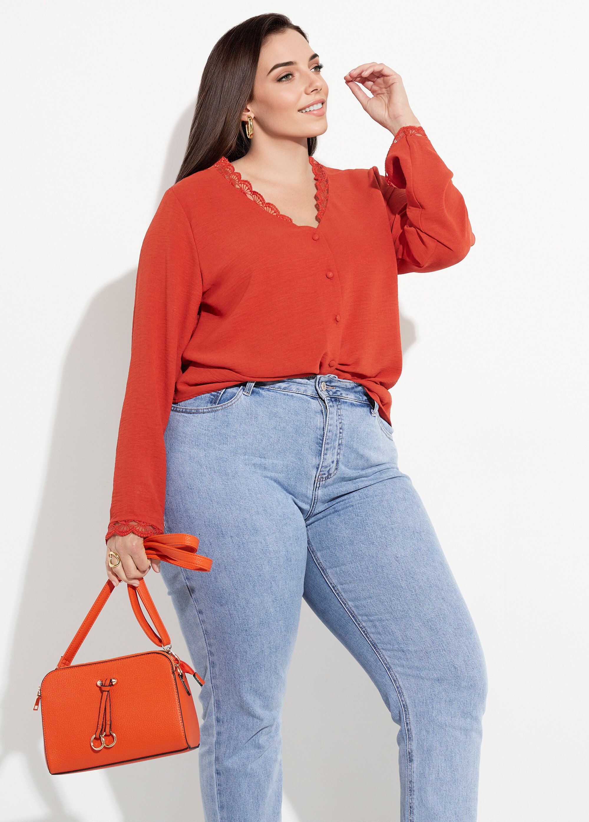 Tunique unie col V finition écailles Femme Grande Taille Rouge MAE-M225-5-123 MV1