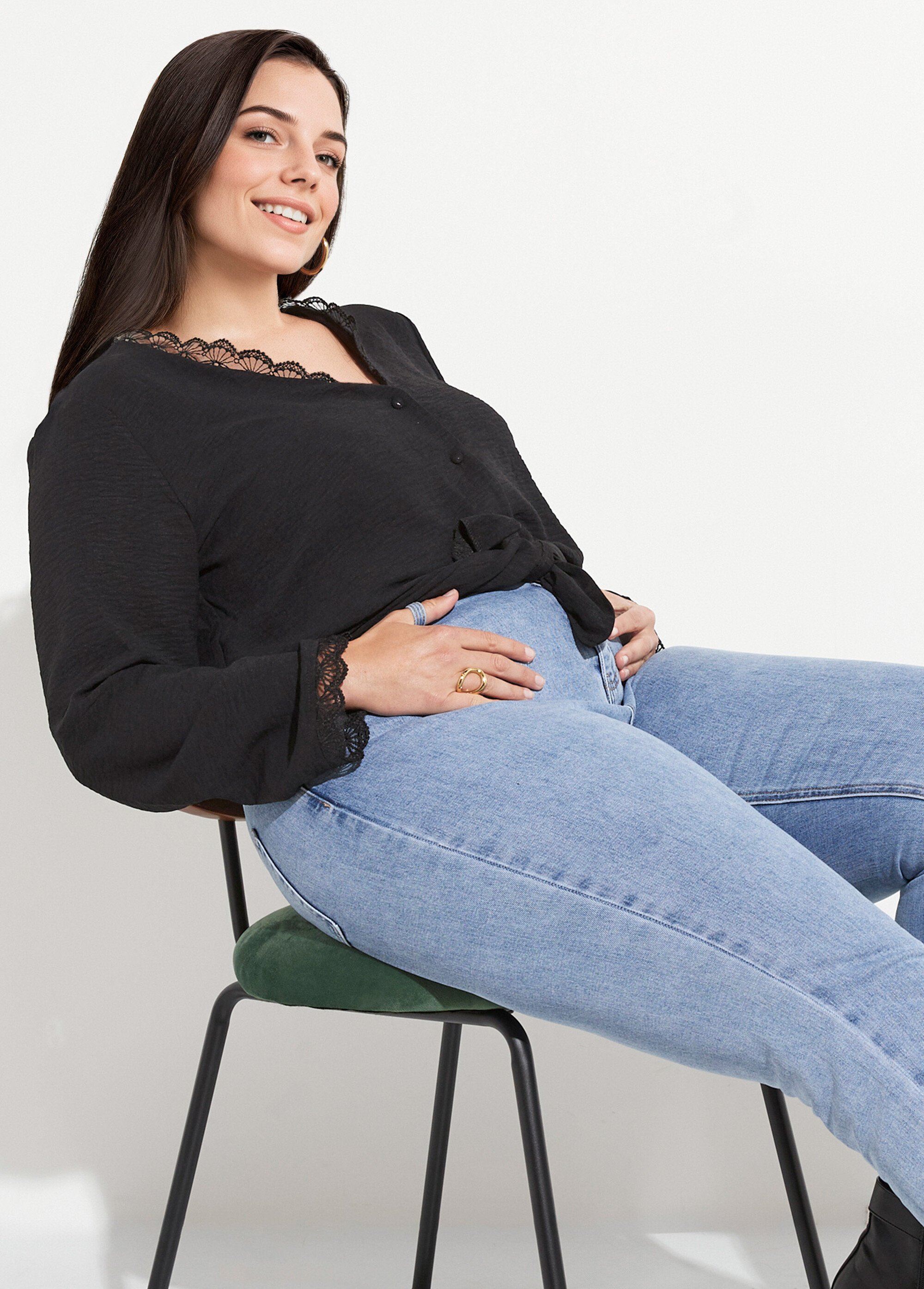 Tunique unie col V finition écailles Femme Grande Taille Noir MAE-M225-5-123 MV1