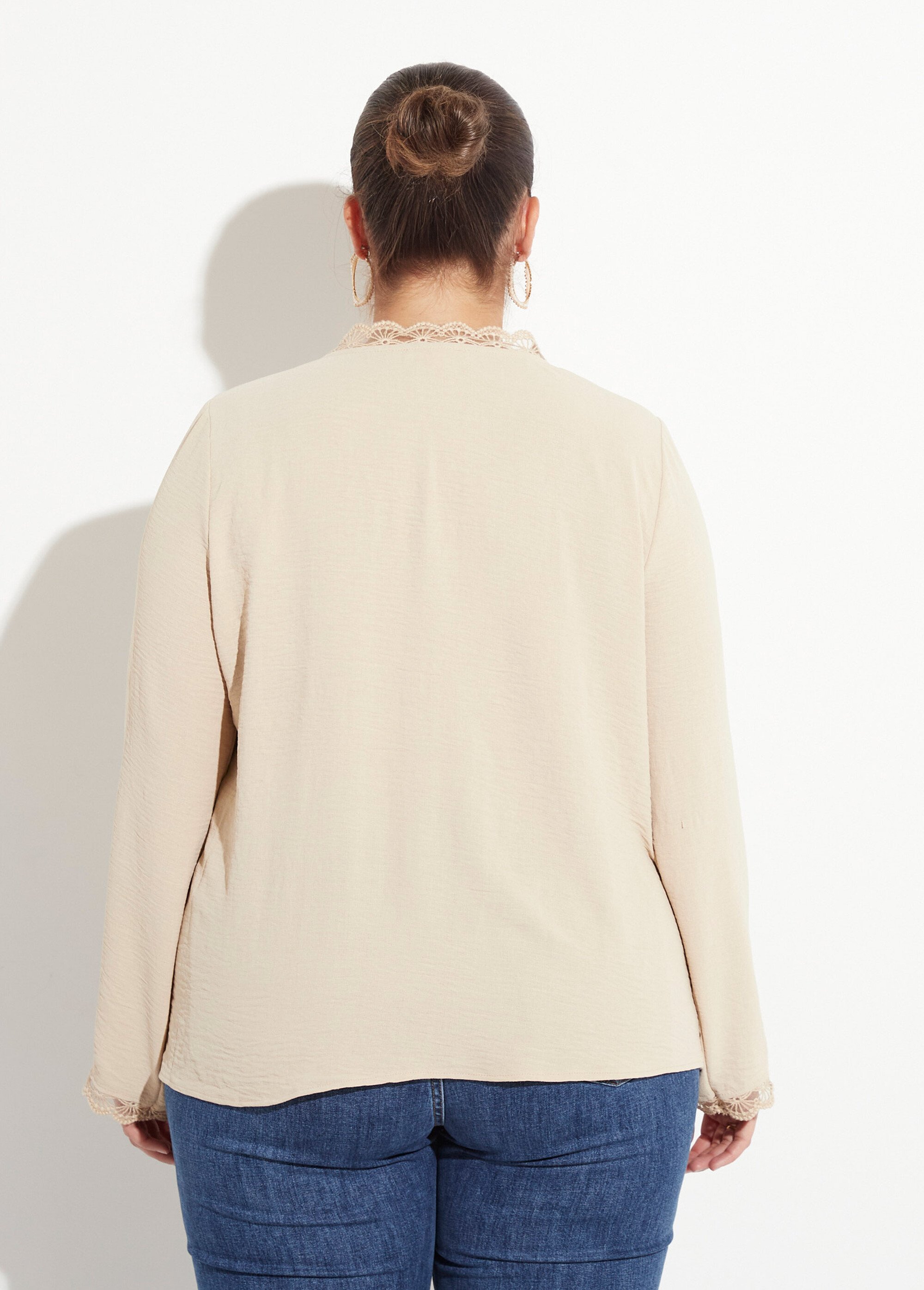 Tunique unie col V finition écailles Femme Grande Taille Beige MAE-M225-5-123 DO1