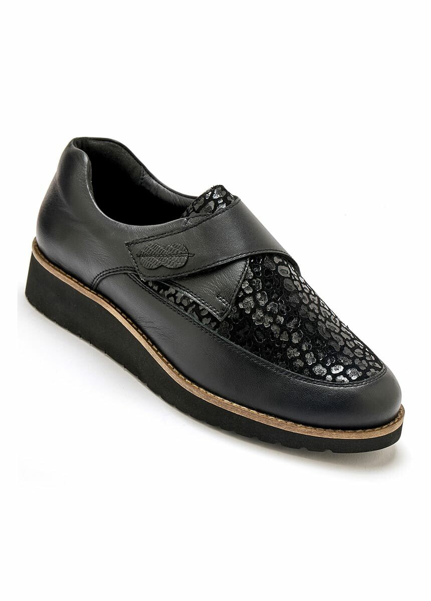 Derbies cuir à patte scratchée