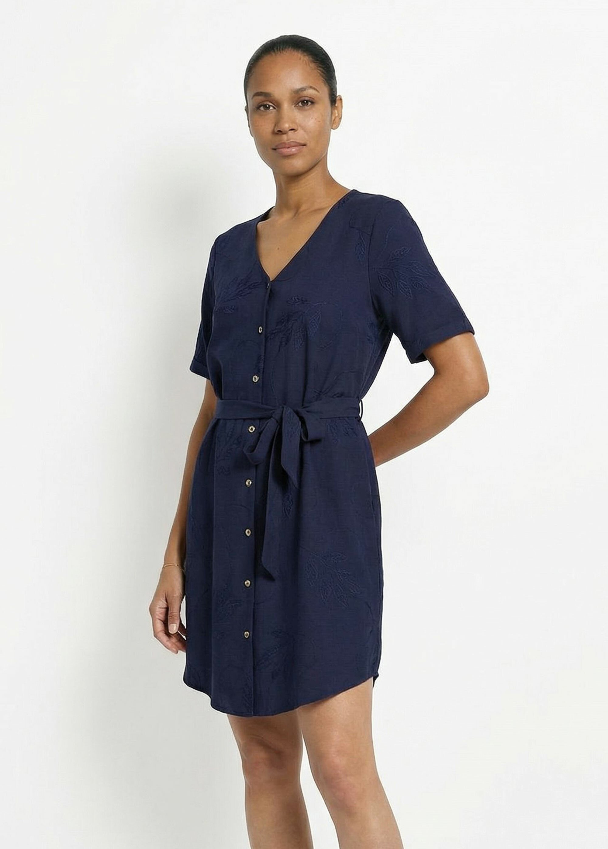 Robe chemisier col V, brodée feuillage