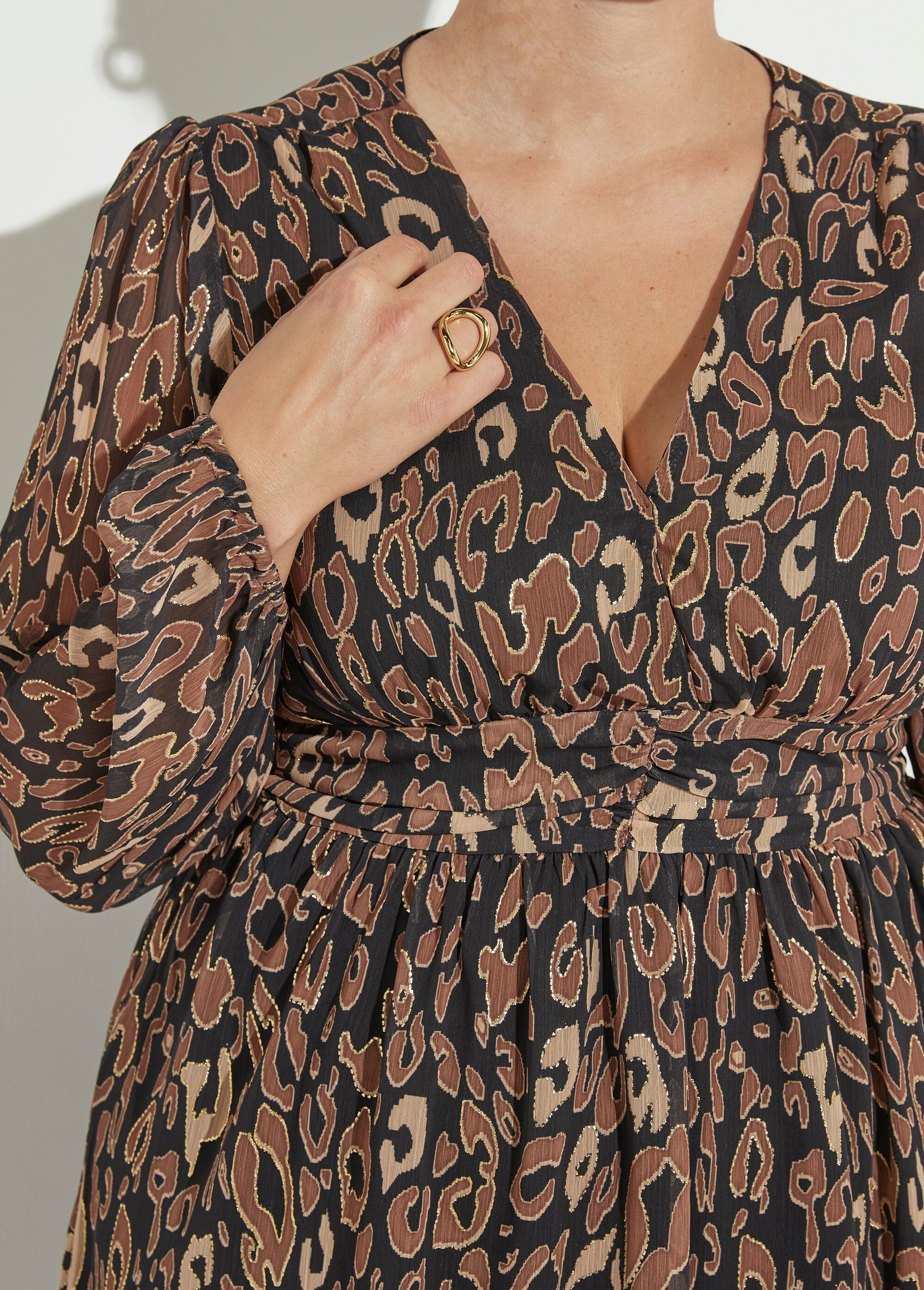 Robe courte taille plissée, métallisé Femme Grande Taille Noir MAE-1036-5-1210 DE1