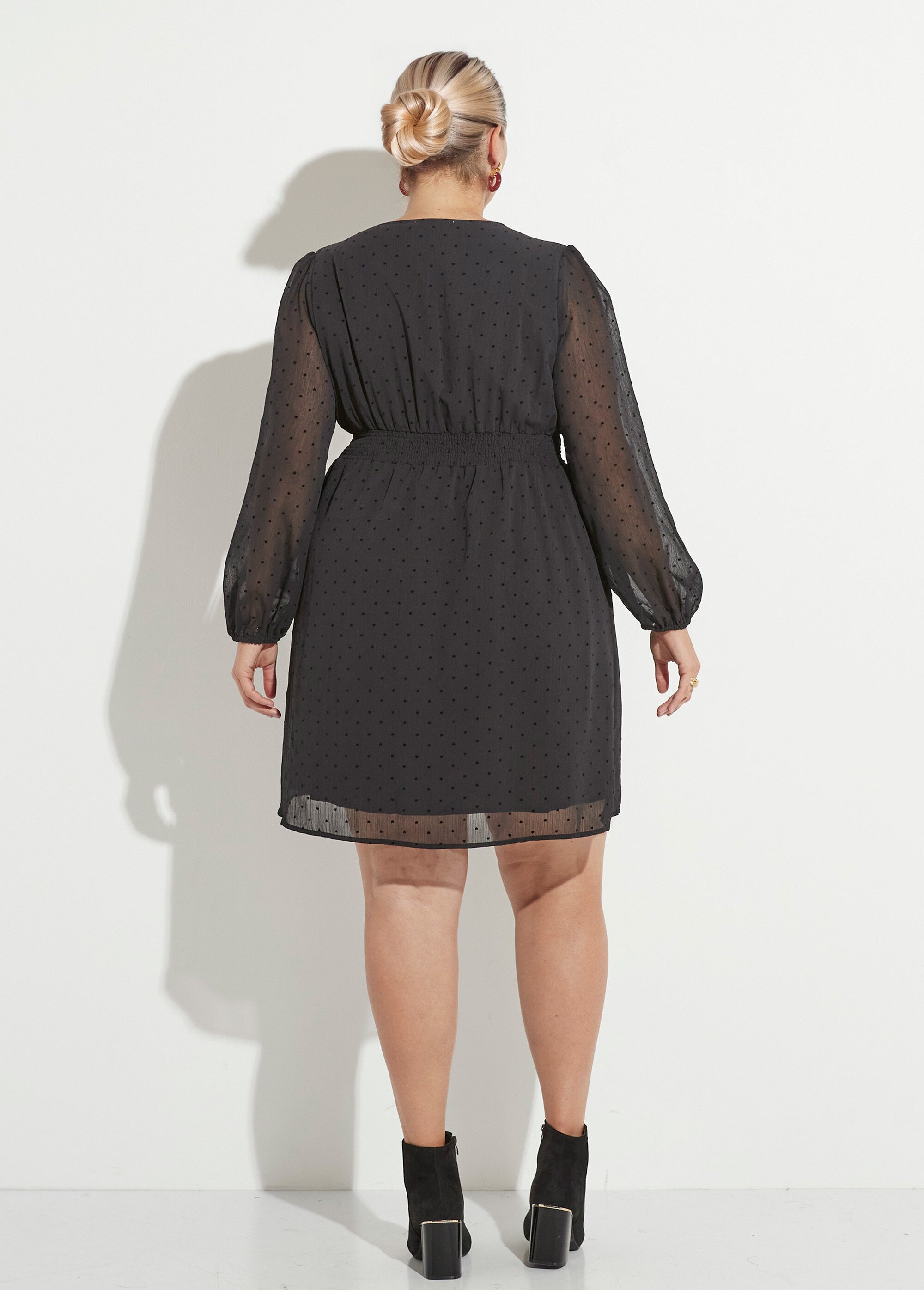 Robe courte taille plissée, mini coeurs Femme Grande Taille Noir MAE-1036-5-2065 DO1