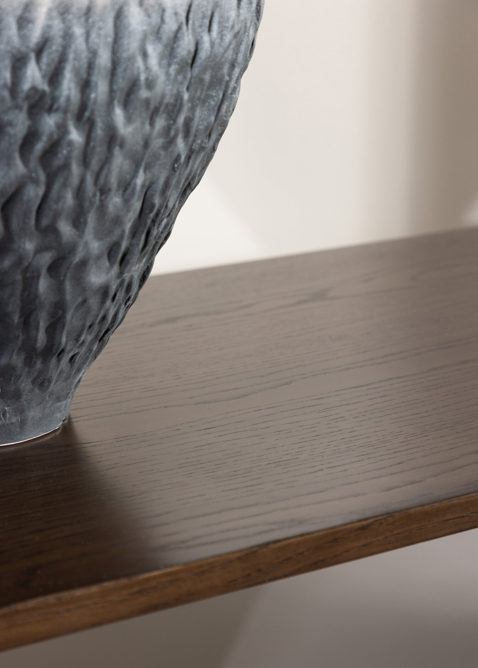 Banc déco en bois au design épuré MARRON VEN-61137 DE4