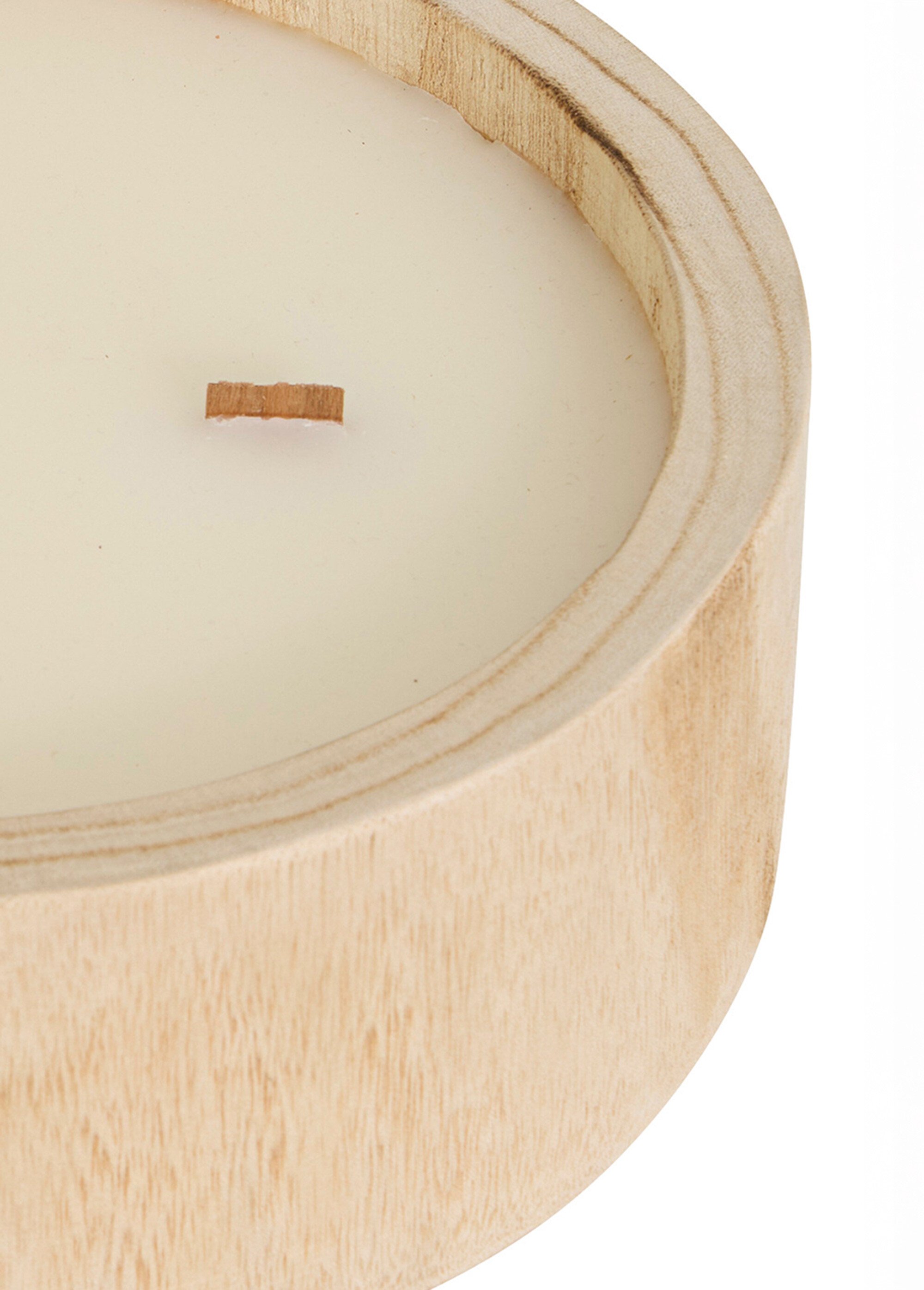 Bougie parfumée 3 mèches contenant bois