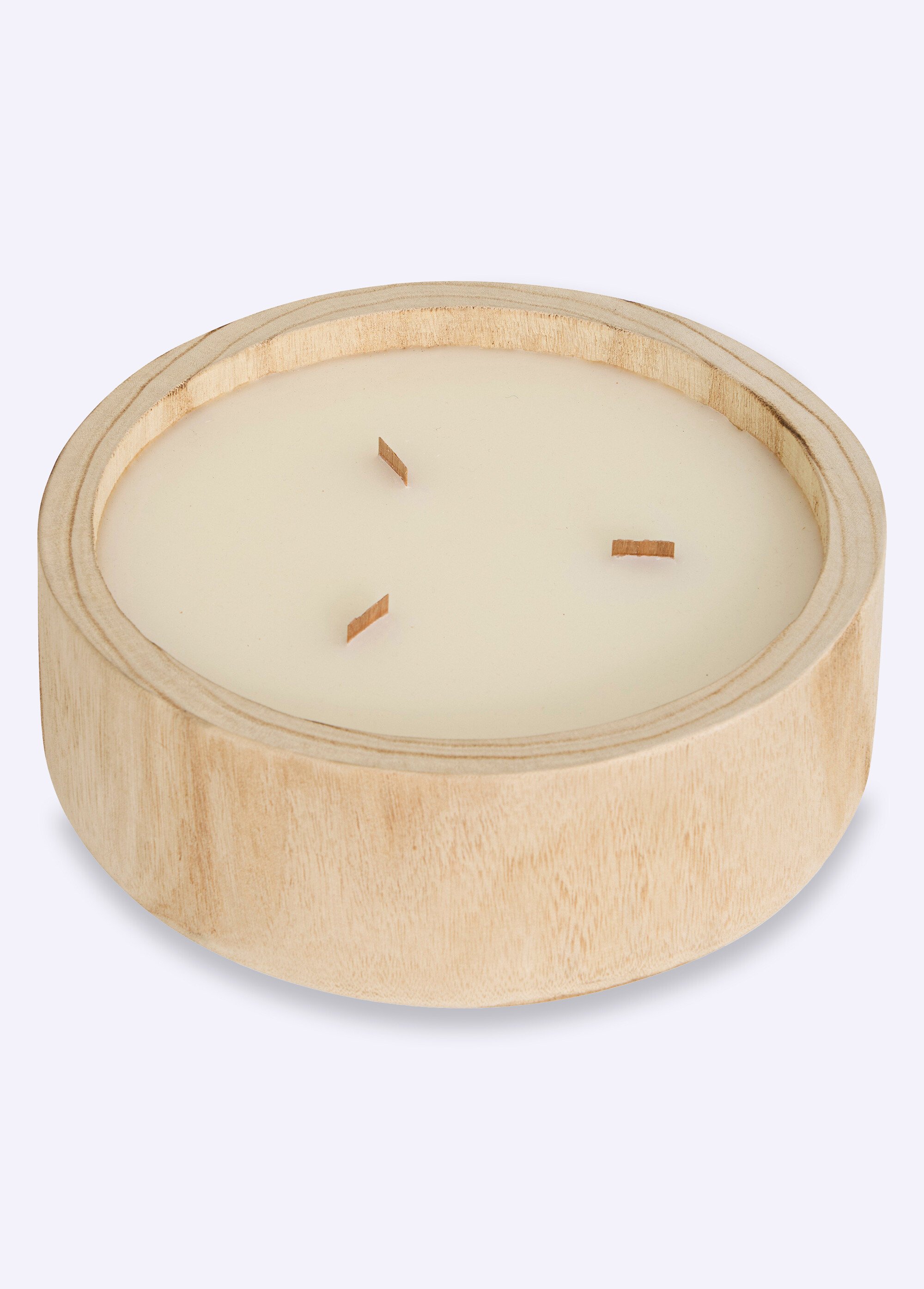 Bougie parfumée 3 mèches contenant bois