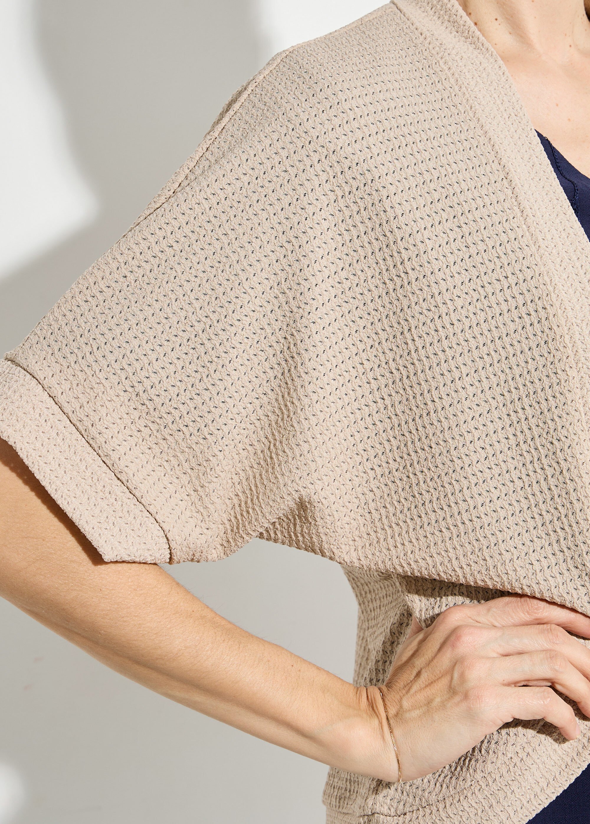 Gilet boléro en maille gaufrée