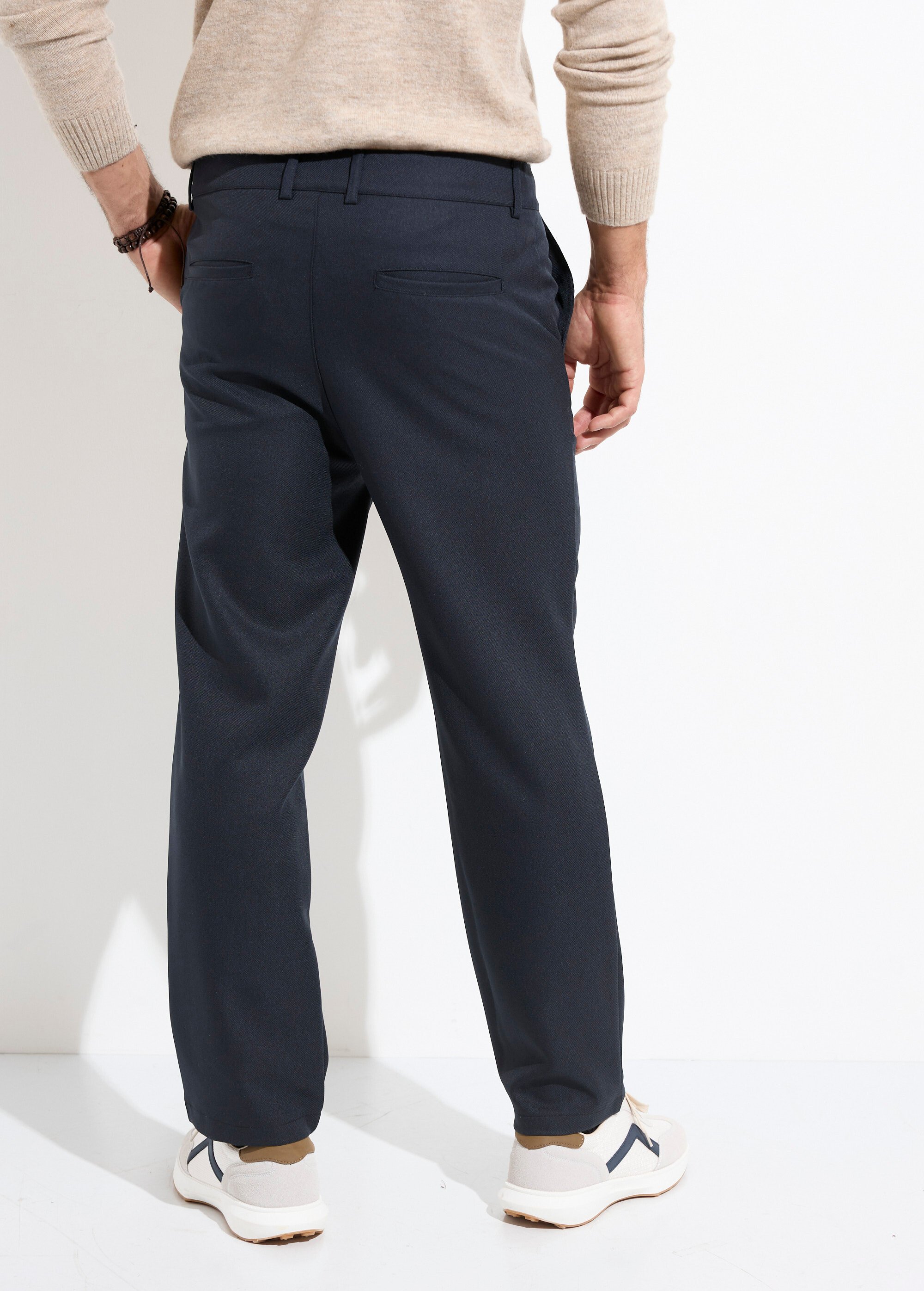 Pantalon coupe droite, style casual chic