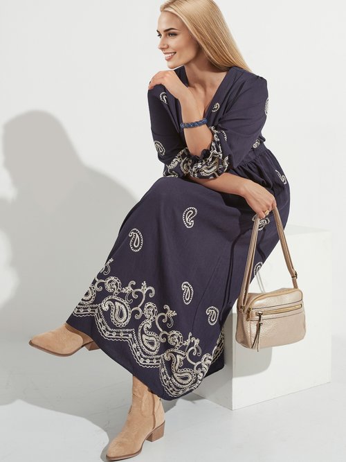 Robe longue taille haute, avec broderies Femme Grande Taille Bleu MAE-M911-5-2191 MV1