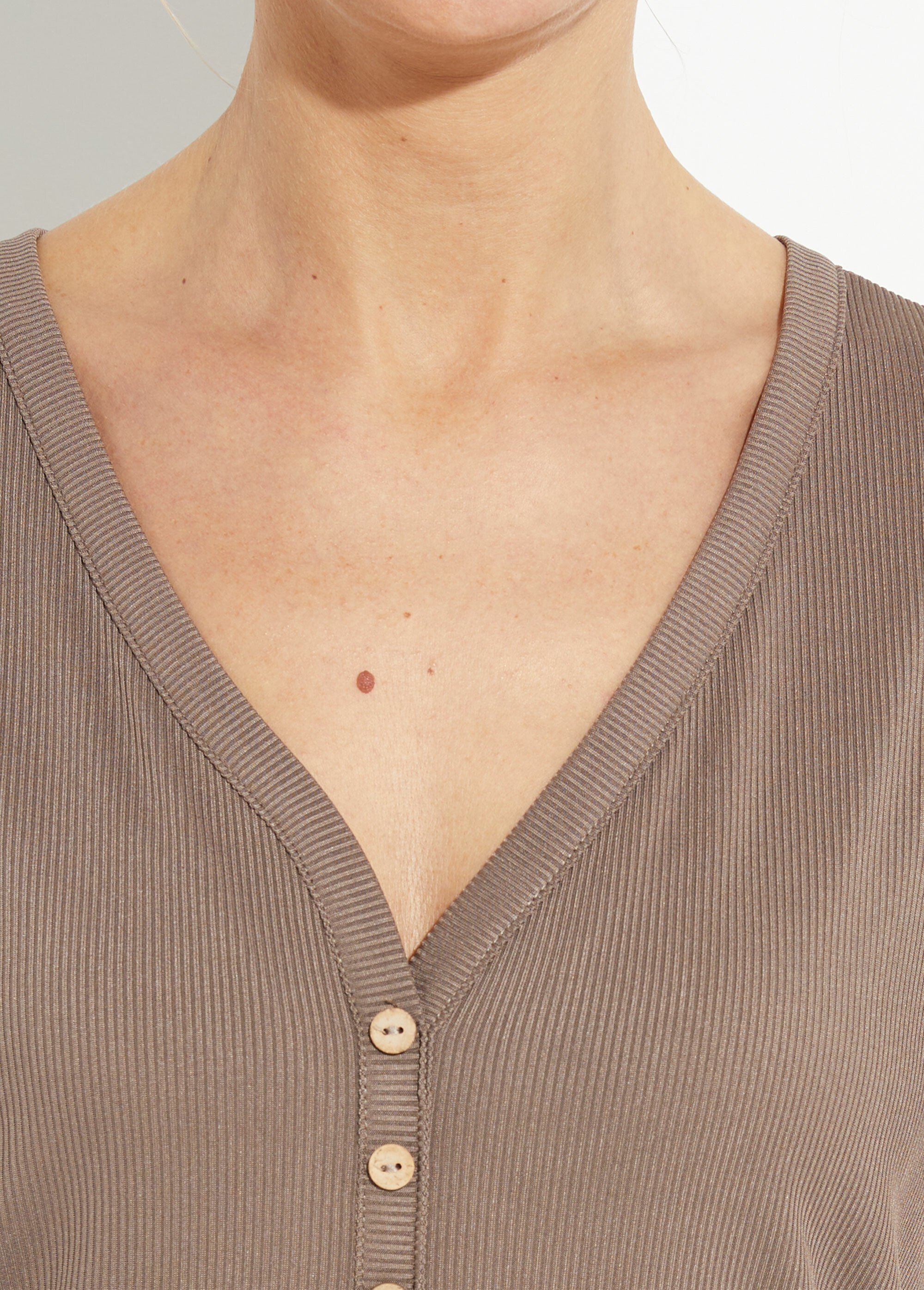 T-shirt col V jersey cotelé, Essentiel Femme Marron TM-SKINCOT DE1