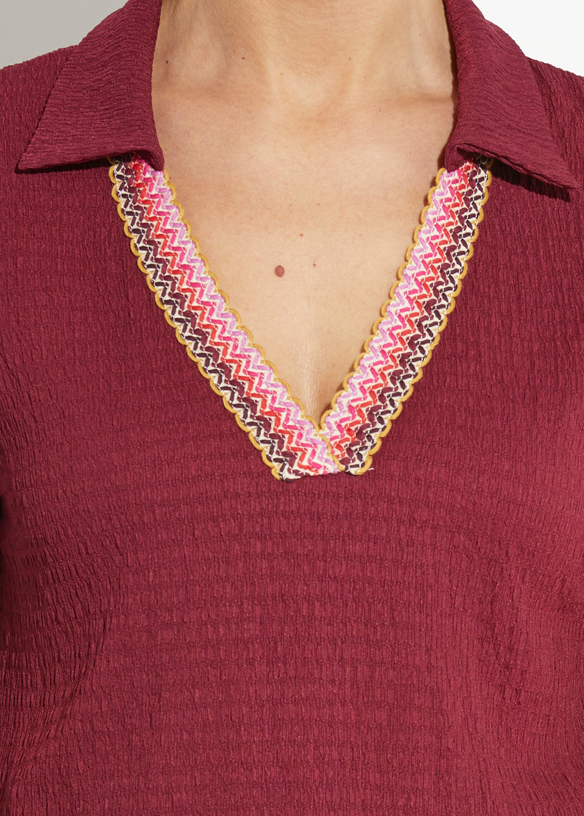 Tunique gaufrée col V fantaisie