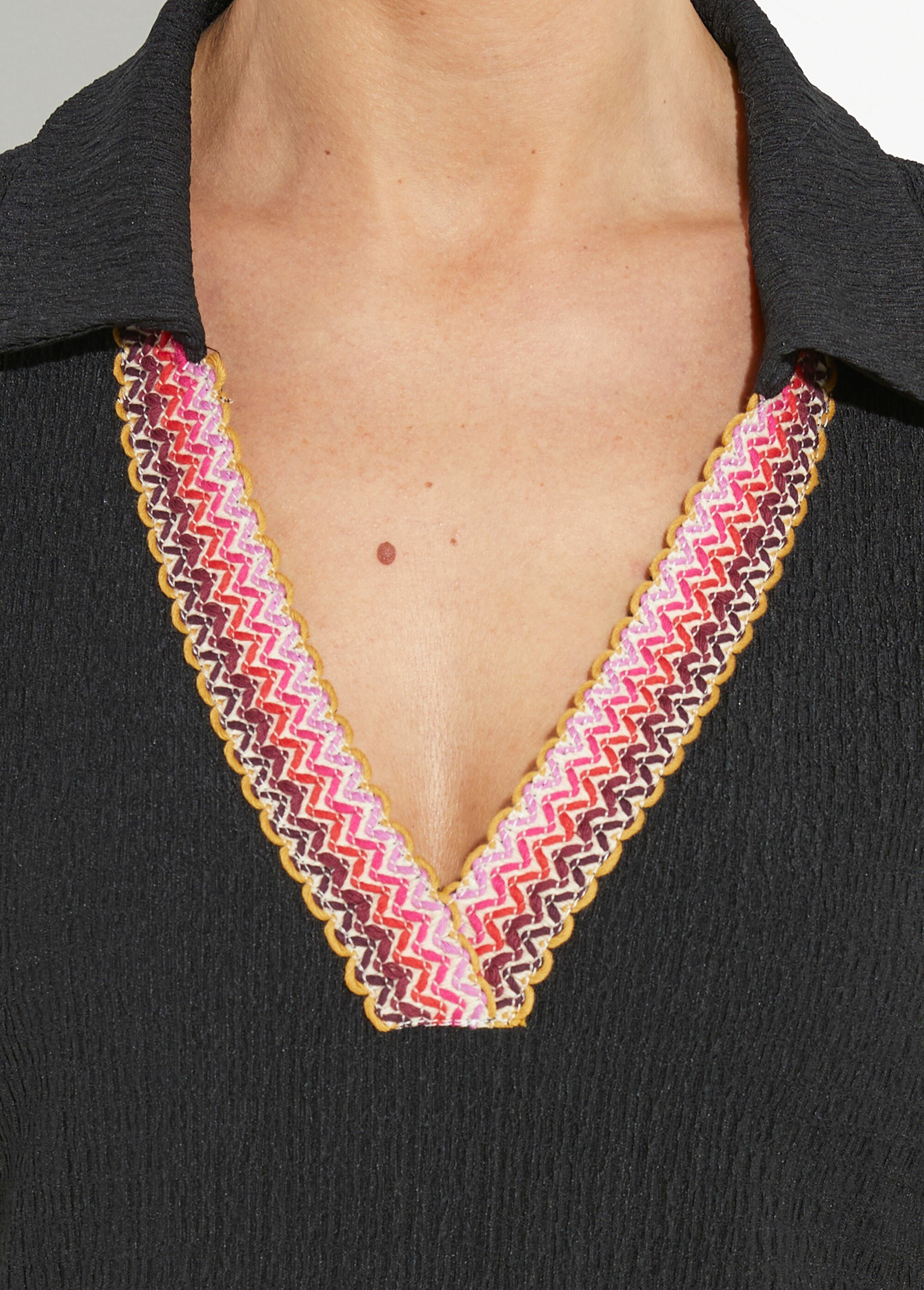 Tunique gaufrée col V fantaisie