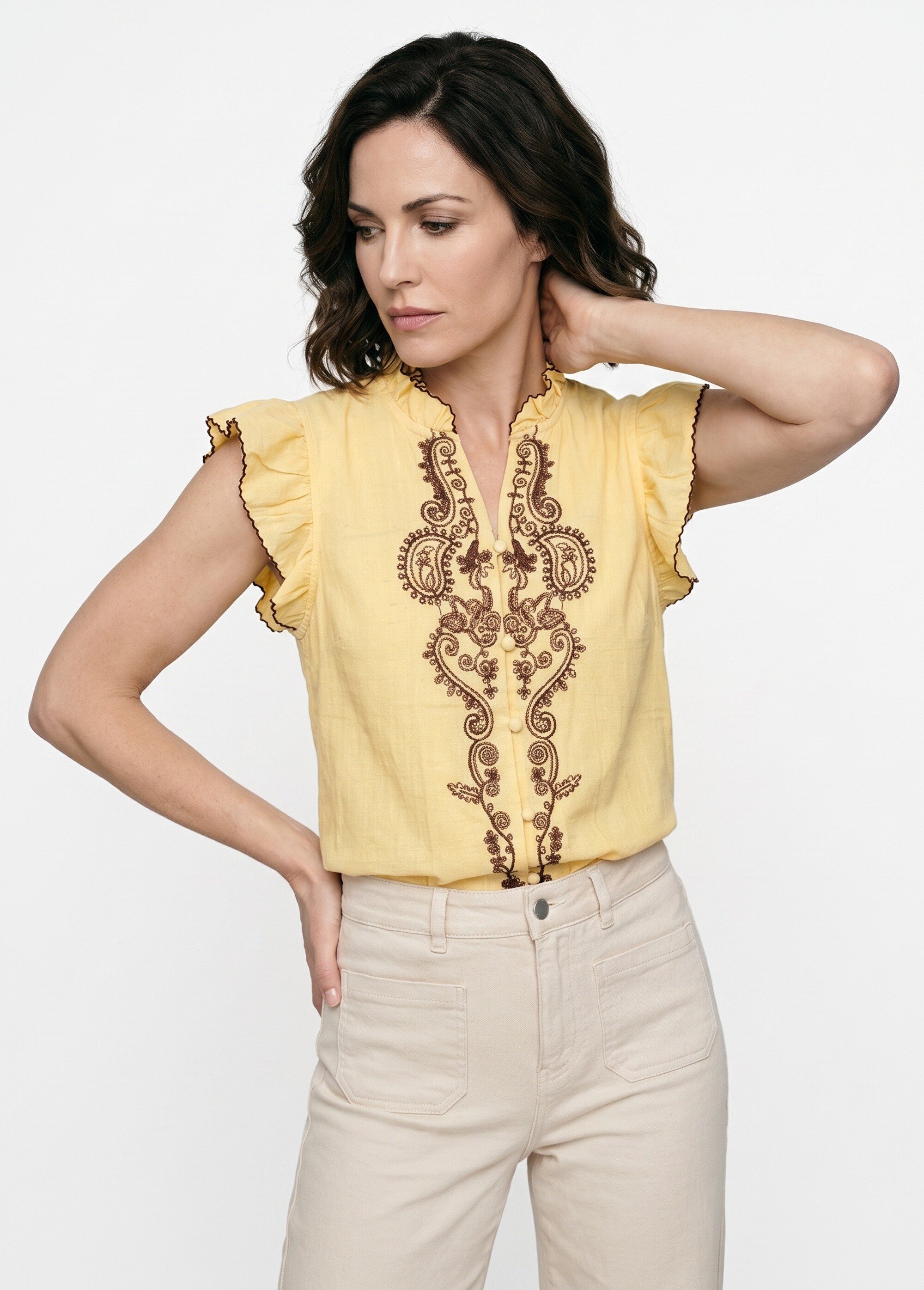 Blouse à sequins et broderies et volants