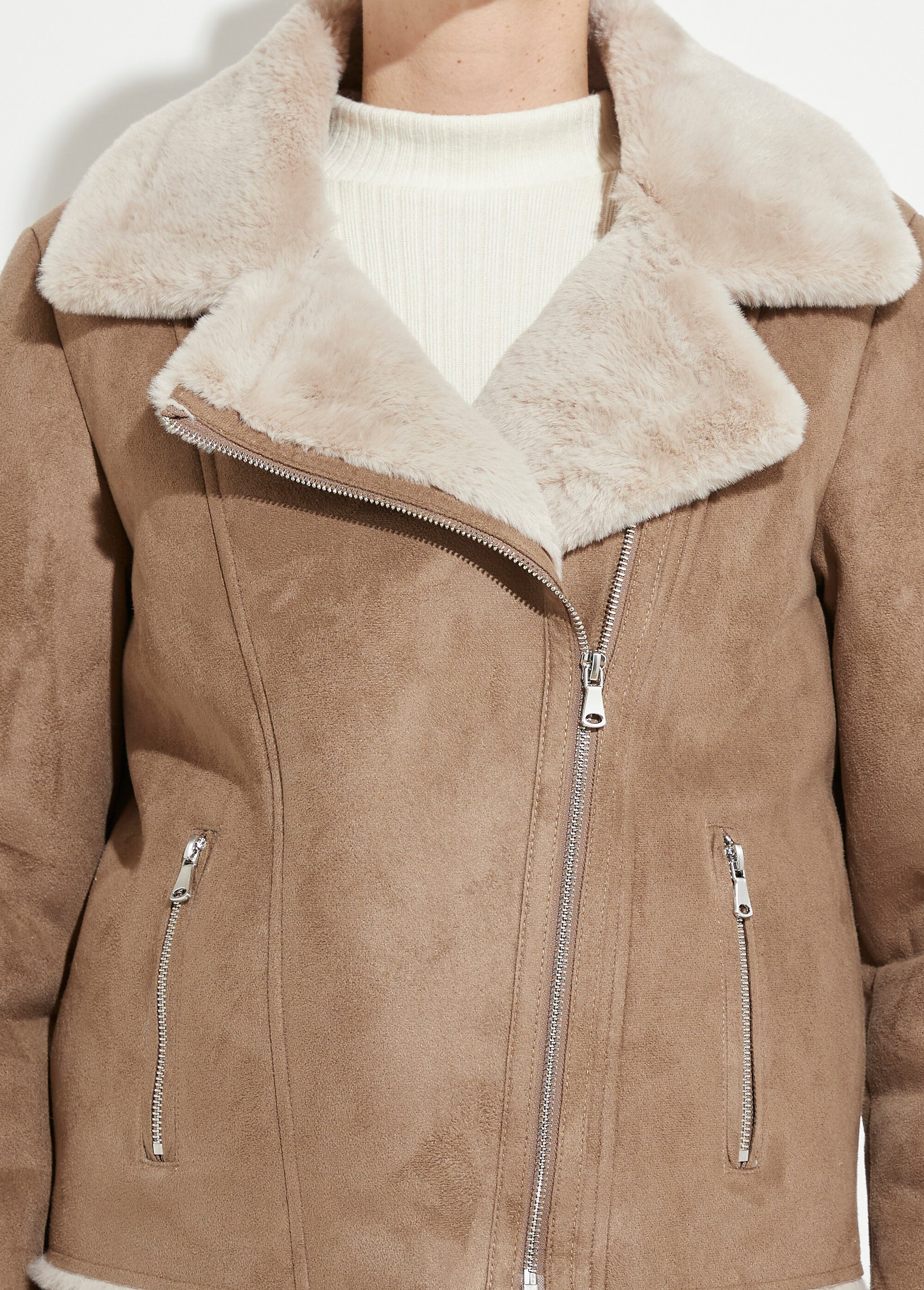 Blouson zippé façon peau lainée