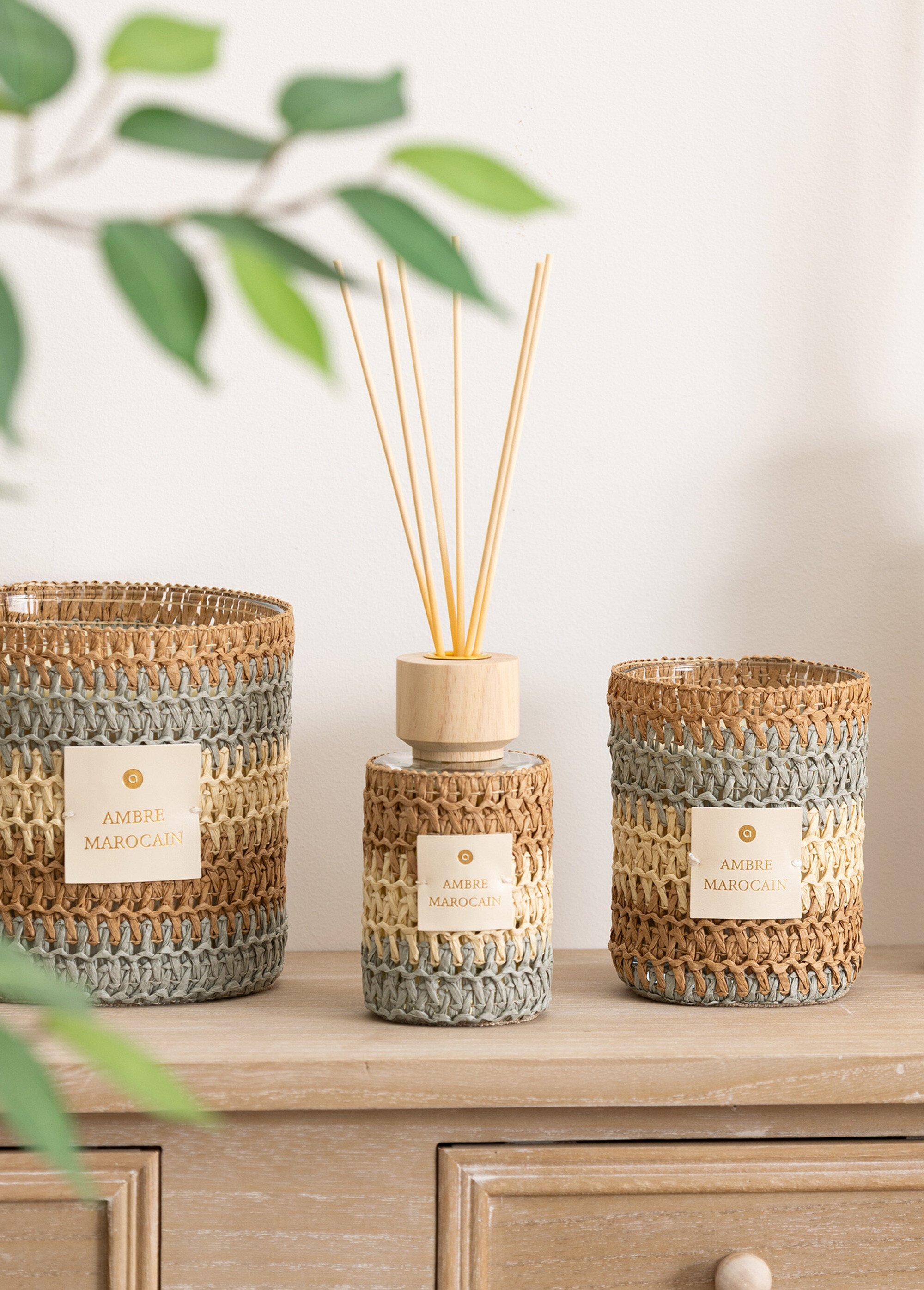 Bougie 4 mèches Ambre, contenant tissé MULTICO JJA-209509 SI1