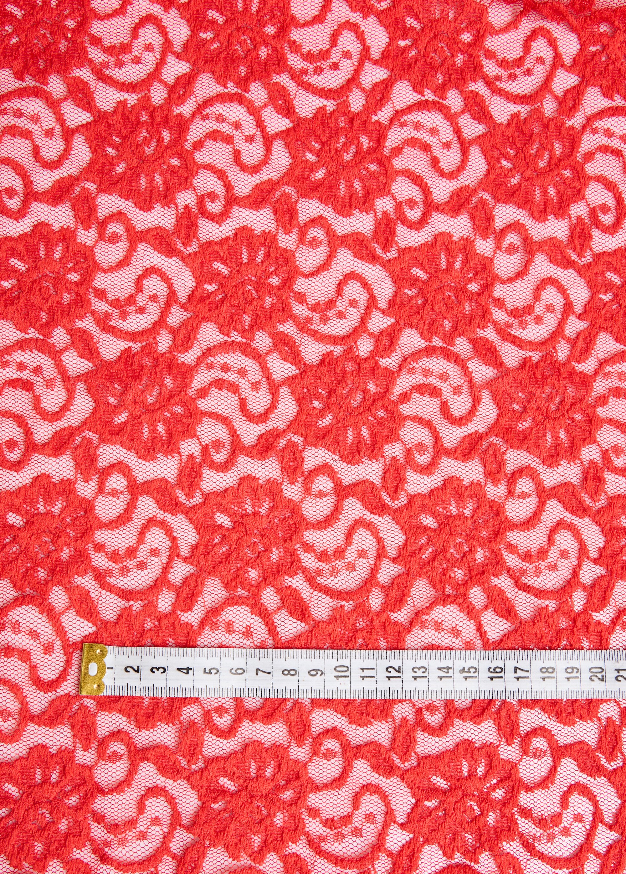 Coupon tissu dentelle fleurie, Catalina ROUGE COT150527-1 DE1