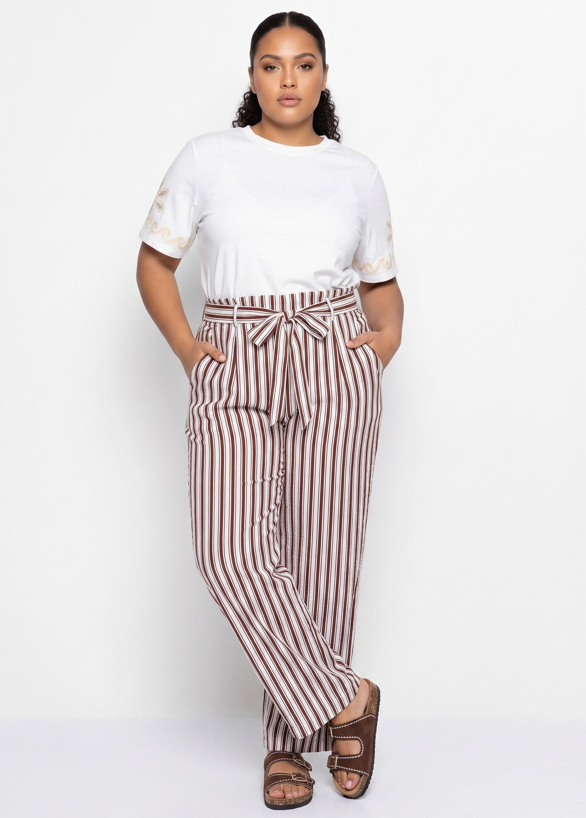 Pantalon rayé ceinturé, fils métallisés