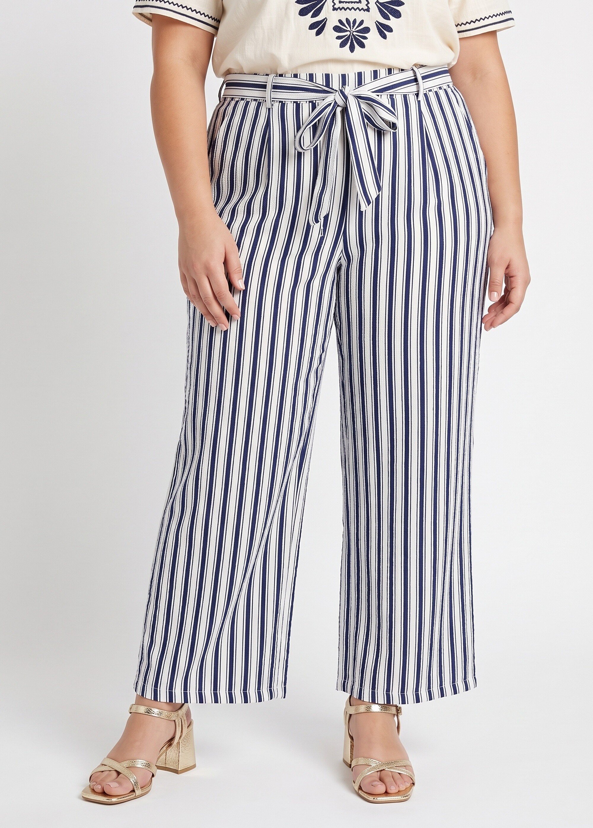 Pantalon rayé ceinturé, fils métallisés Femme Grande Taille Bleu IKB-81645 FA1