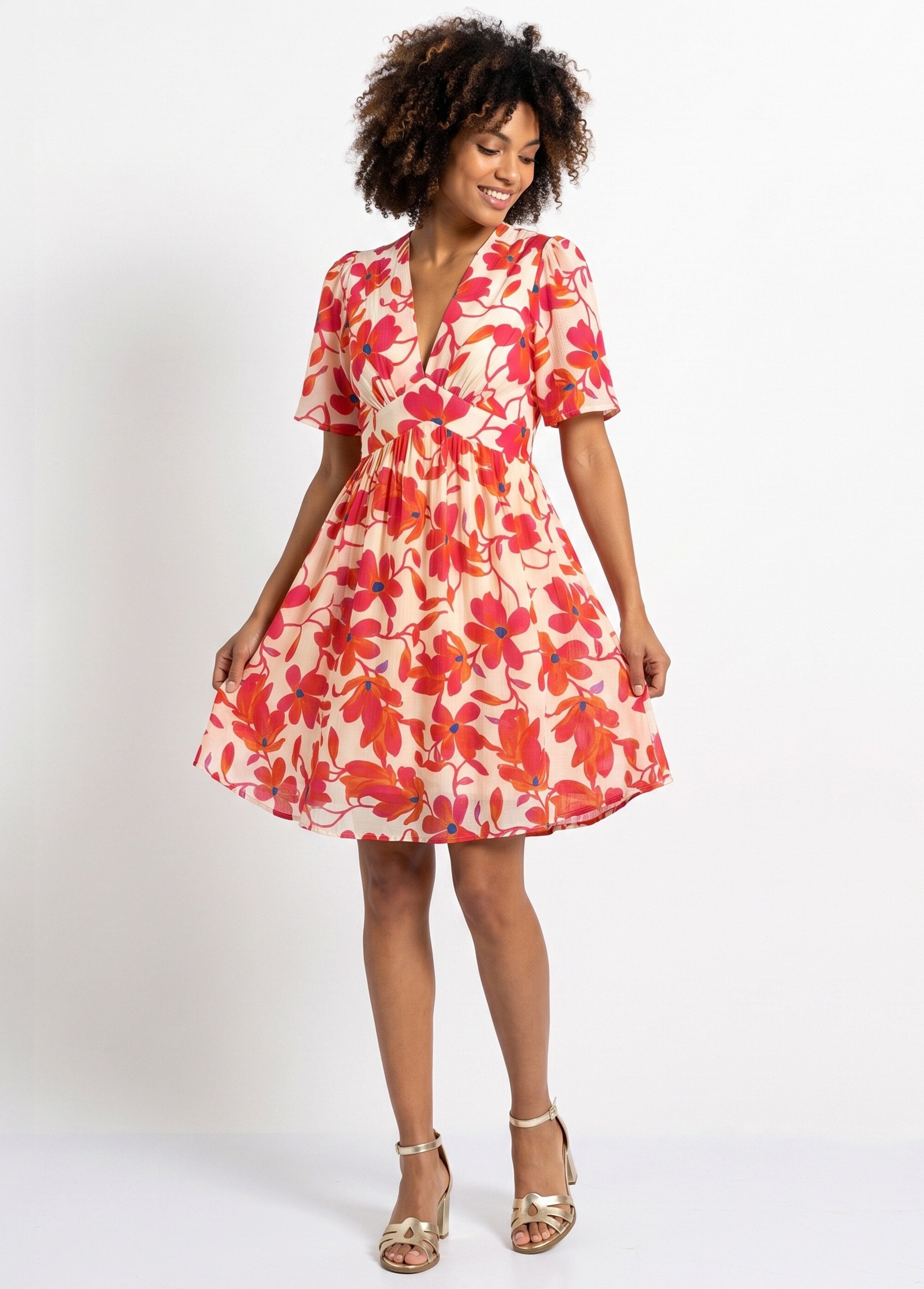 Robe élégante fleurie taille haute