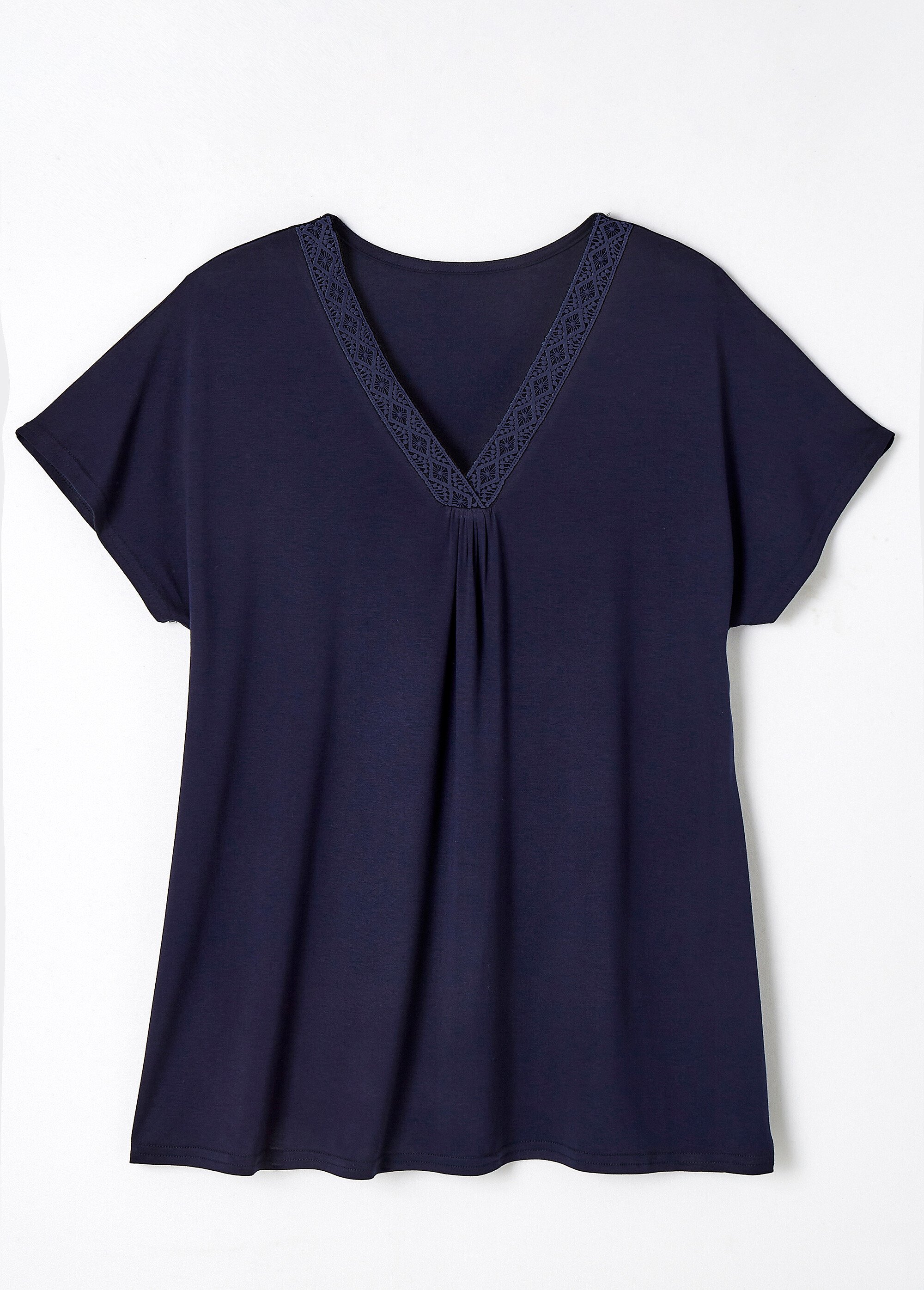 T-shirt long évasé dentelle
