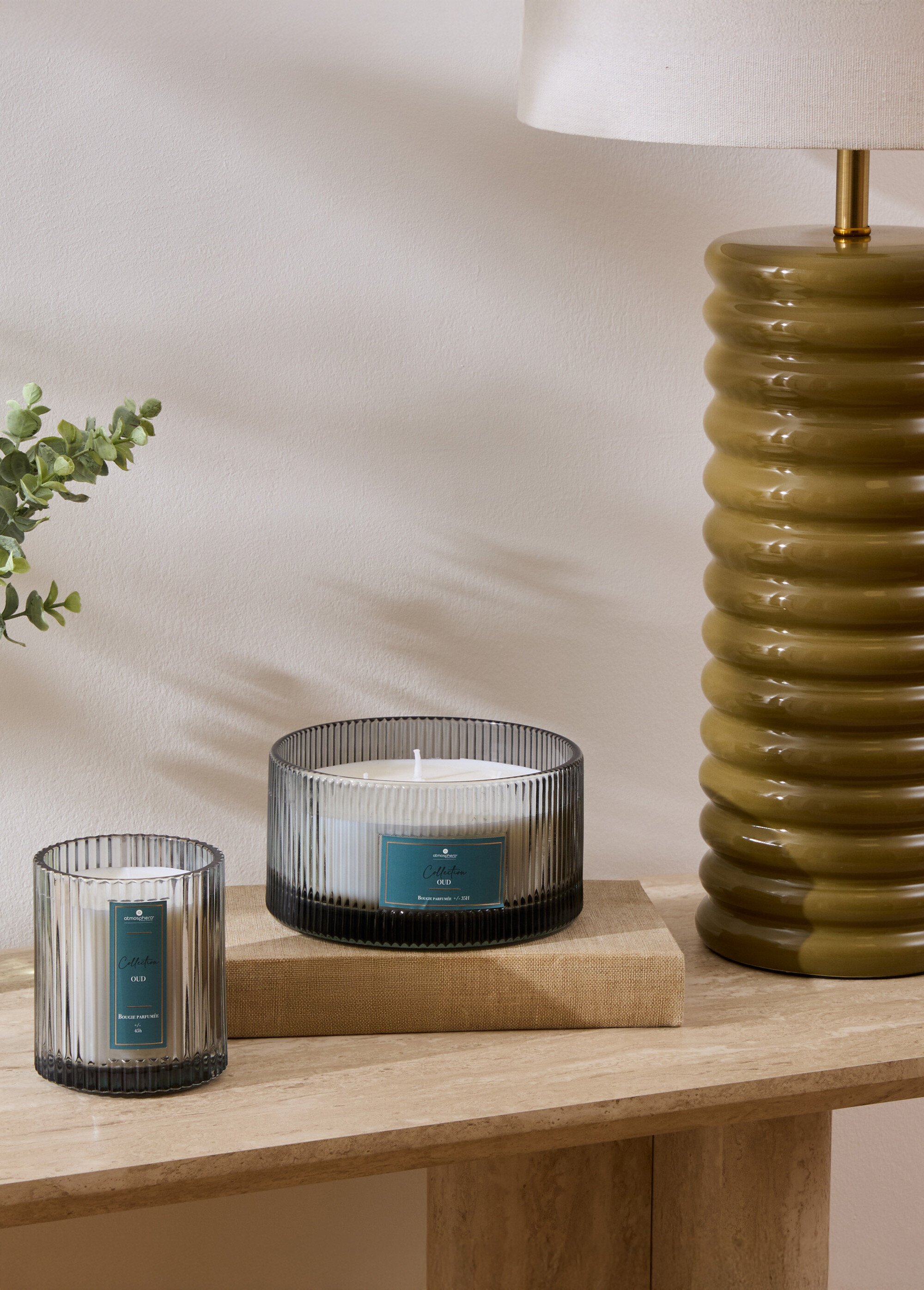 Bougie parfumée 4 mèches pot verre strié Blanc JJA-211727D SI1