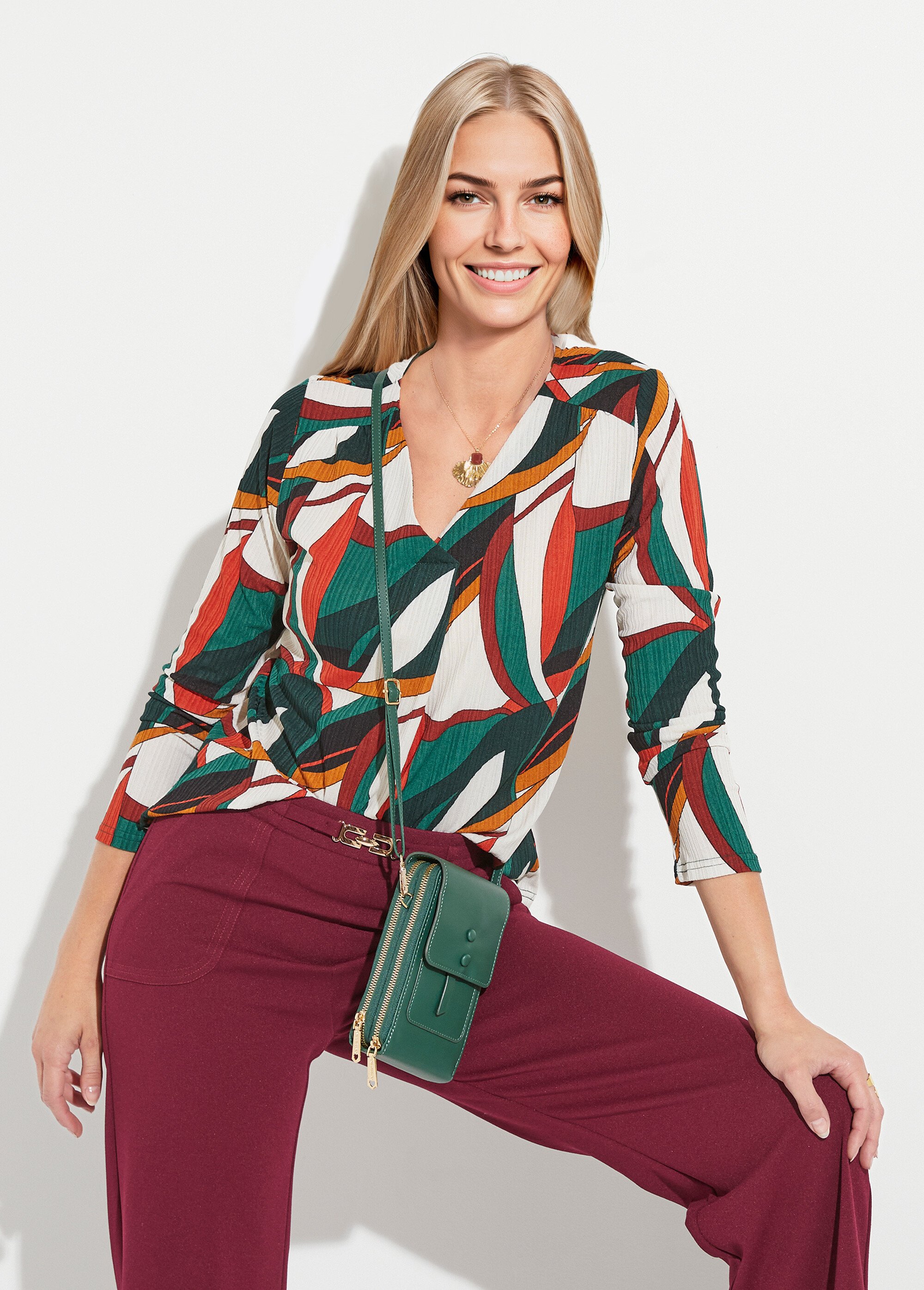 T-shirt évasé col V imprimé graphique multicolore