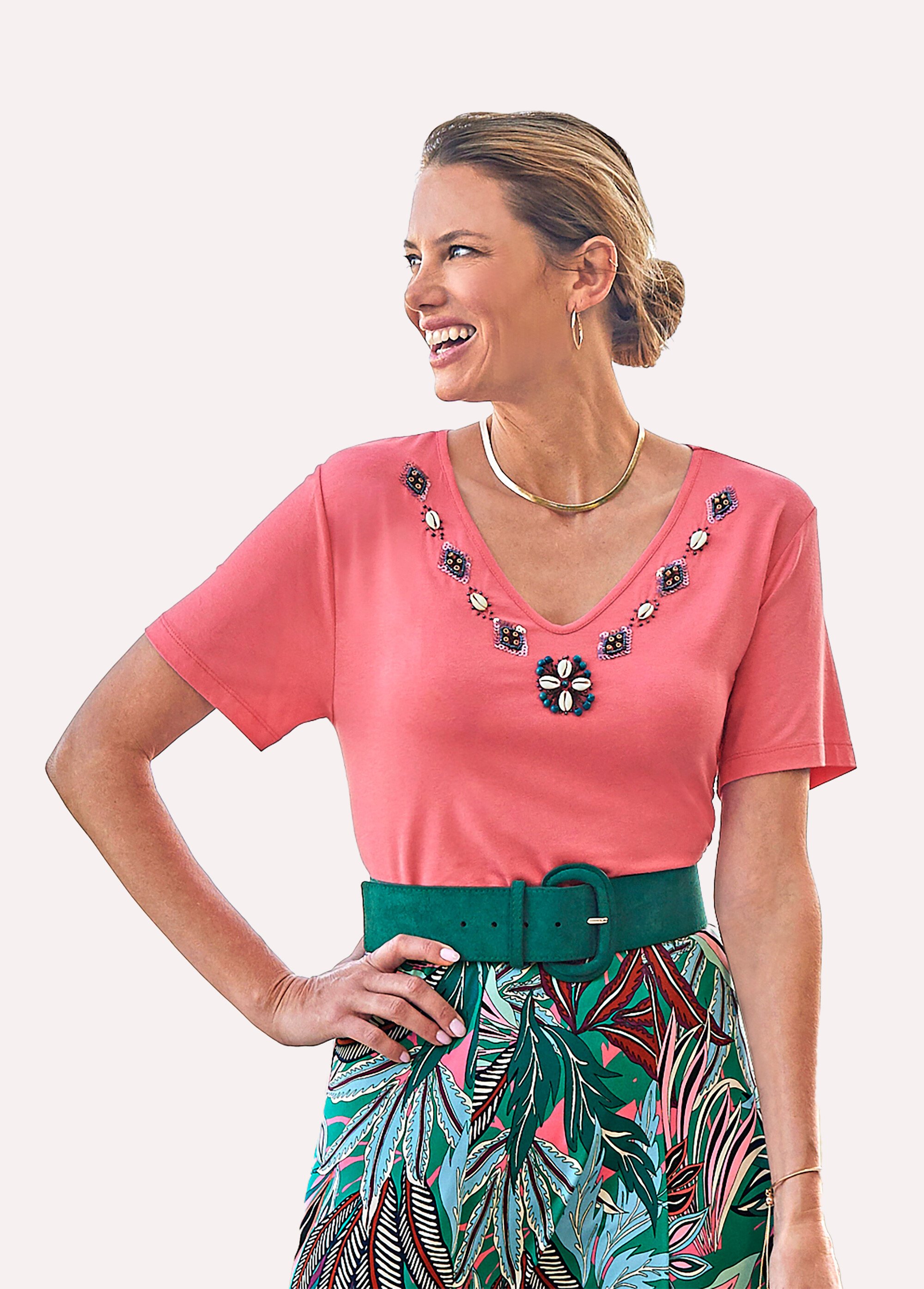 Tee-shirt long col V bijou