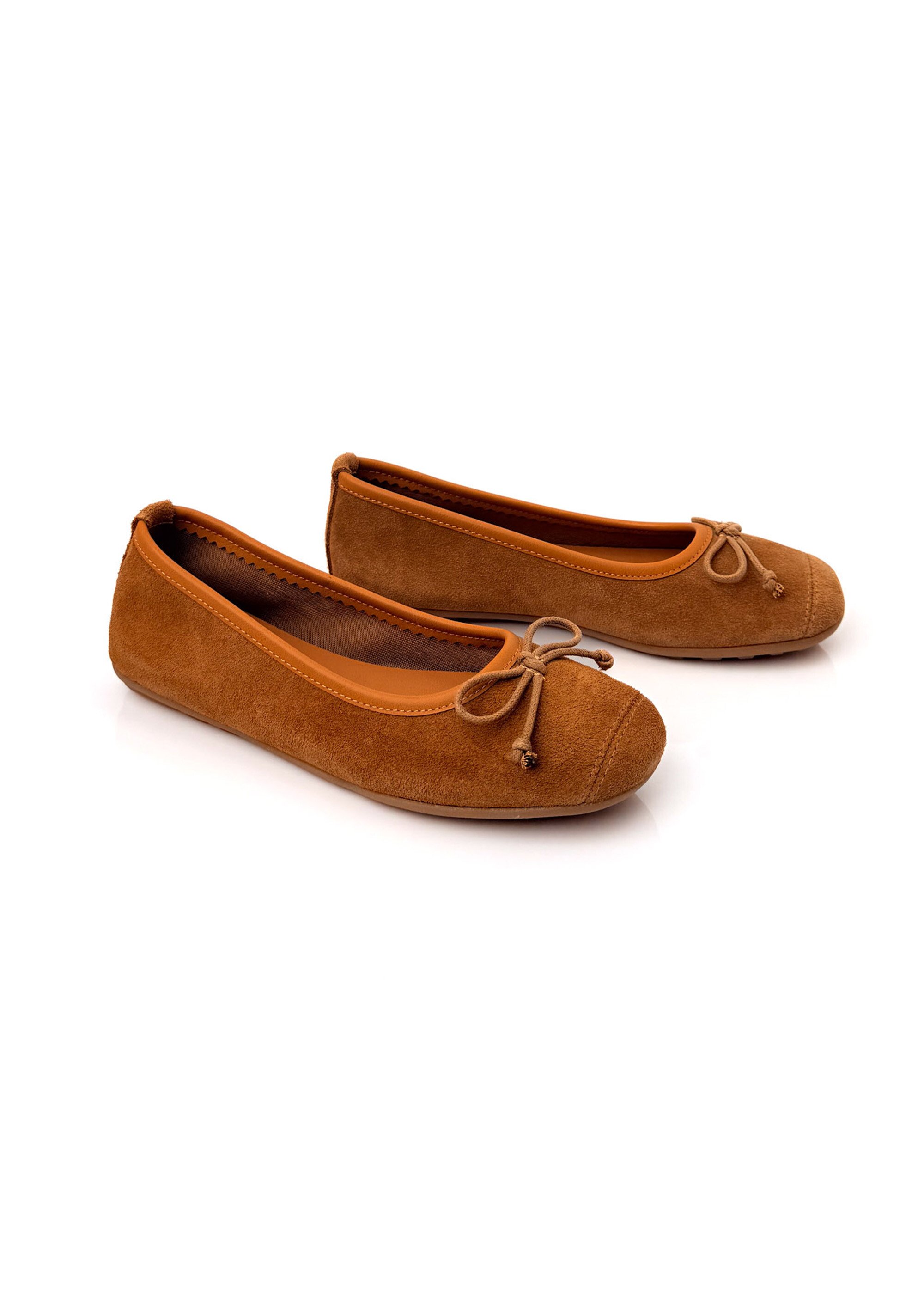 Ballerines plates élégantes, cuir nubuck